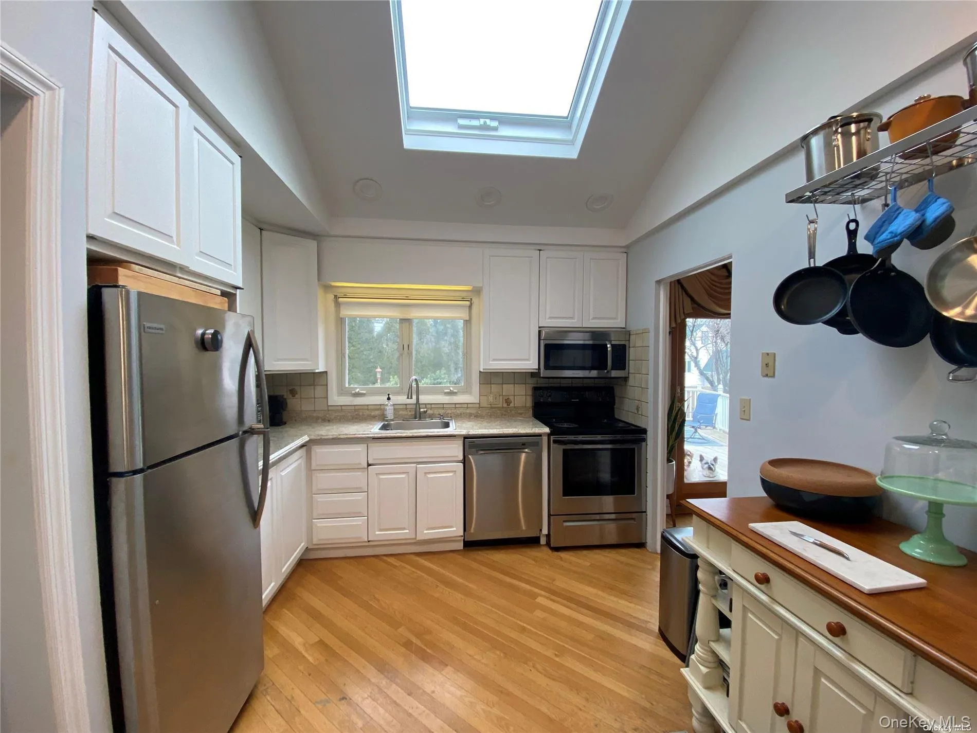 23 Duncan Lane, Huntington, NY, 3 Bedrooms Bedrooms, 8 Rooms Rooms,2 BathroomsBathrooms,Residential Lease,Idx,Duncan,0,858240 23 Duncan Lane, Huntington, NY, 3 Bedrooms Bedrooms, 8 Rooms Rooms,2 BathroomsBathrooms,Residential Lease,Idx,Duncan,0,858240