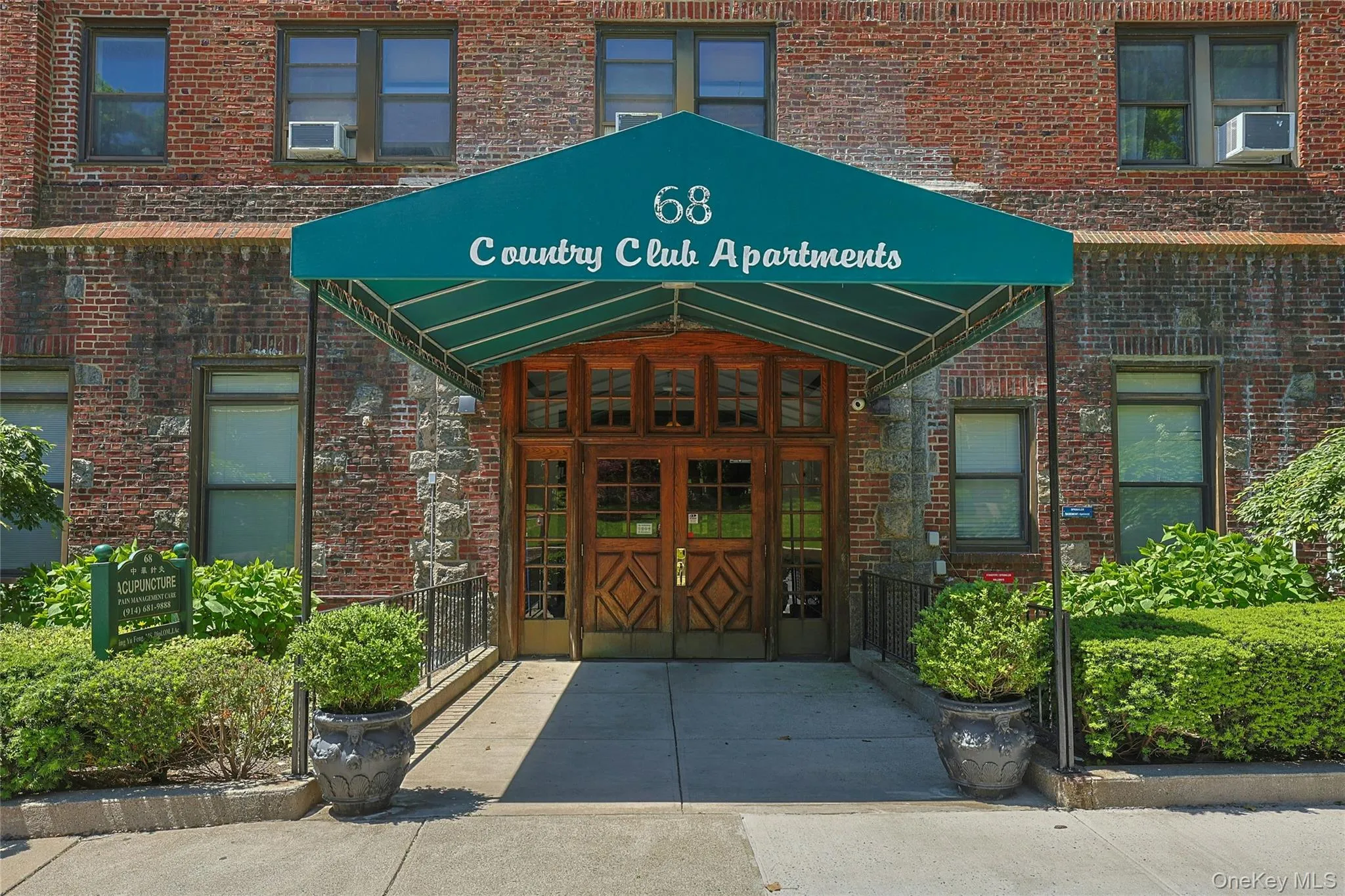 68 Hartsdale Avenue, Greenburgh, NY, 1 Bedroom Bedrooms, 3 Rooms Rooms,1 BathroomBathrooms,Residential,For Rent,Hartsdale,0,859447 68 Hartsdale Avenue, Greenburgh, NY, 1 Bedroom Bedrooms, 3 Rooms Rooms,1 BathroomBathrooms,Residential,For Rent,Hartsdale,0,859447