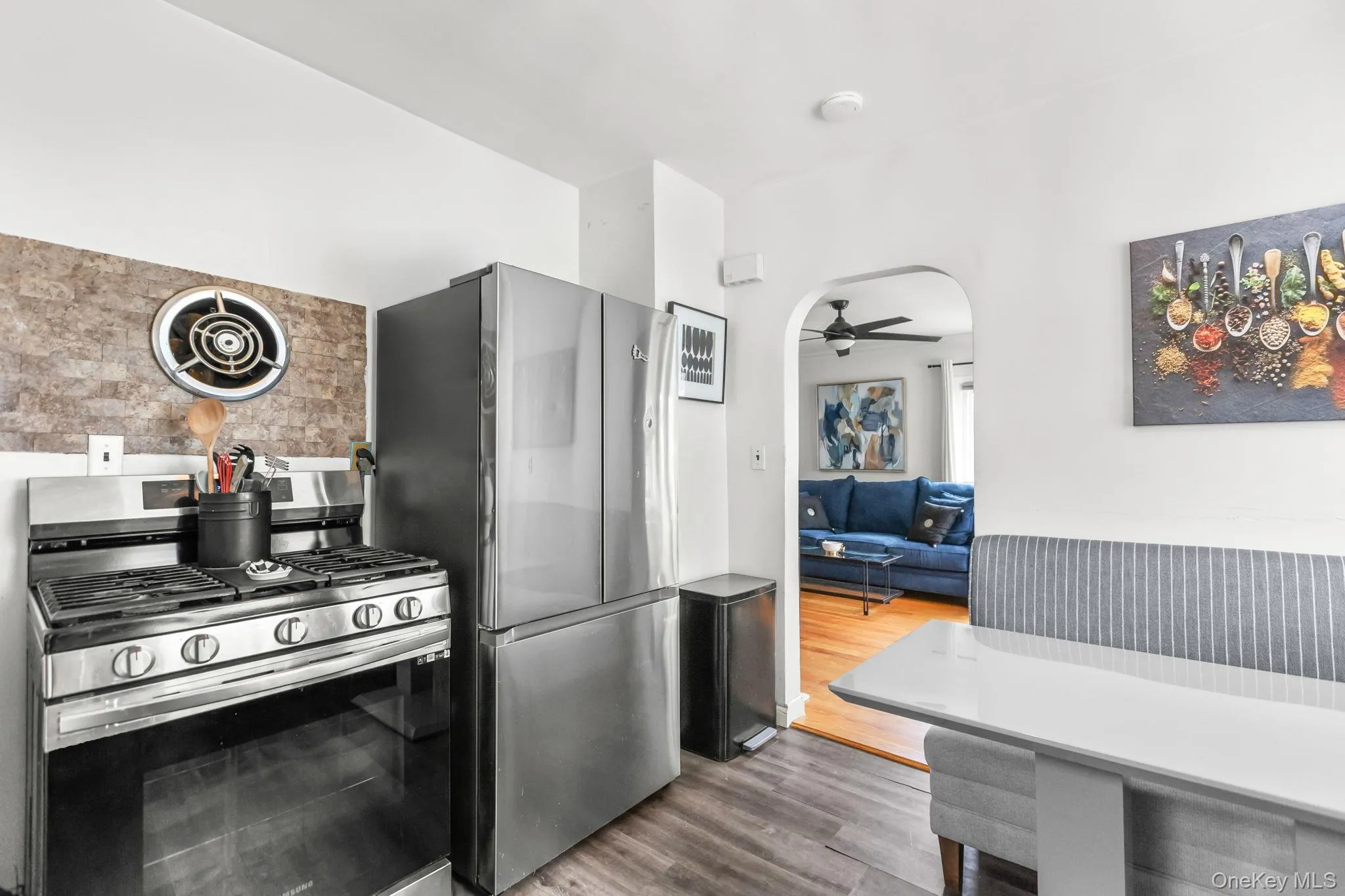 66 Murray Avenue, Yonkers, NY, 3 Bedrooms Bedrooms, 5 Rooms Rooms,1 BathroomBathrooms,Residential,For Rent,Murray,0,859969 66 Murray Avenue, Yonkers, NY, 3 Bedrooms Bedrooms, 5 Rooms Rooms,1 BathroomBathrooms,Residential,For Rent,Murray,0,859969