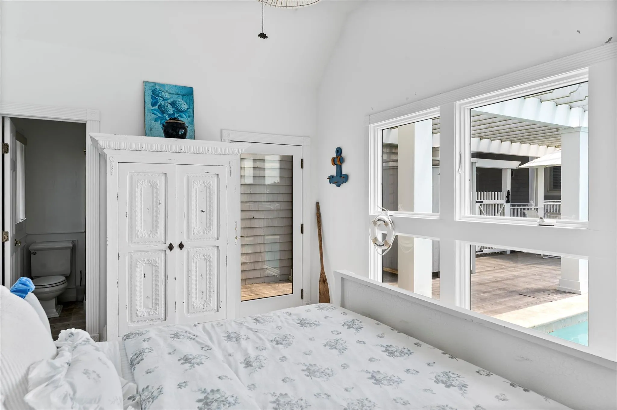 390 Old Montauk Highway, East Hampton, NY, 4 Bedrooms Bedrooms, 11 Rooms Rooms,4 BathroomsBathrooms,Residential Lease,For Rent,Old Montauk,0,860058 390 Old Montauk Highway, East Hampton, NY, 4 Bedrooms Bedrooms, 11 Rooms Rooms,4 BathroomsBathrooms,Residential Lease,For Rent,Old Montauk,0,860058
