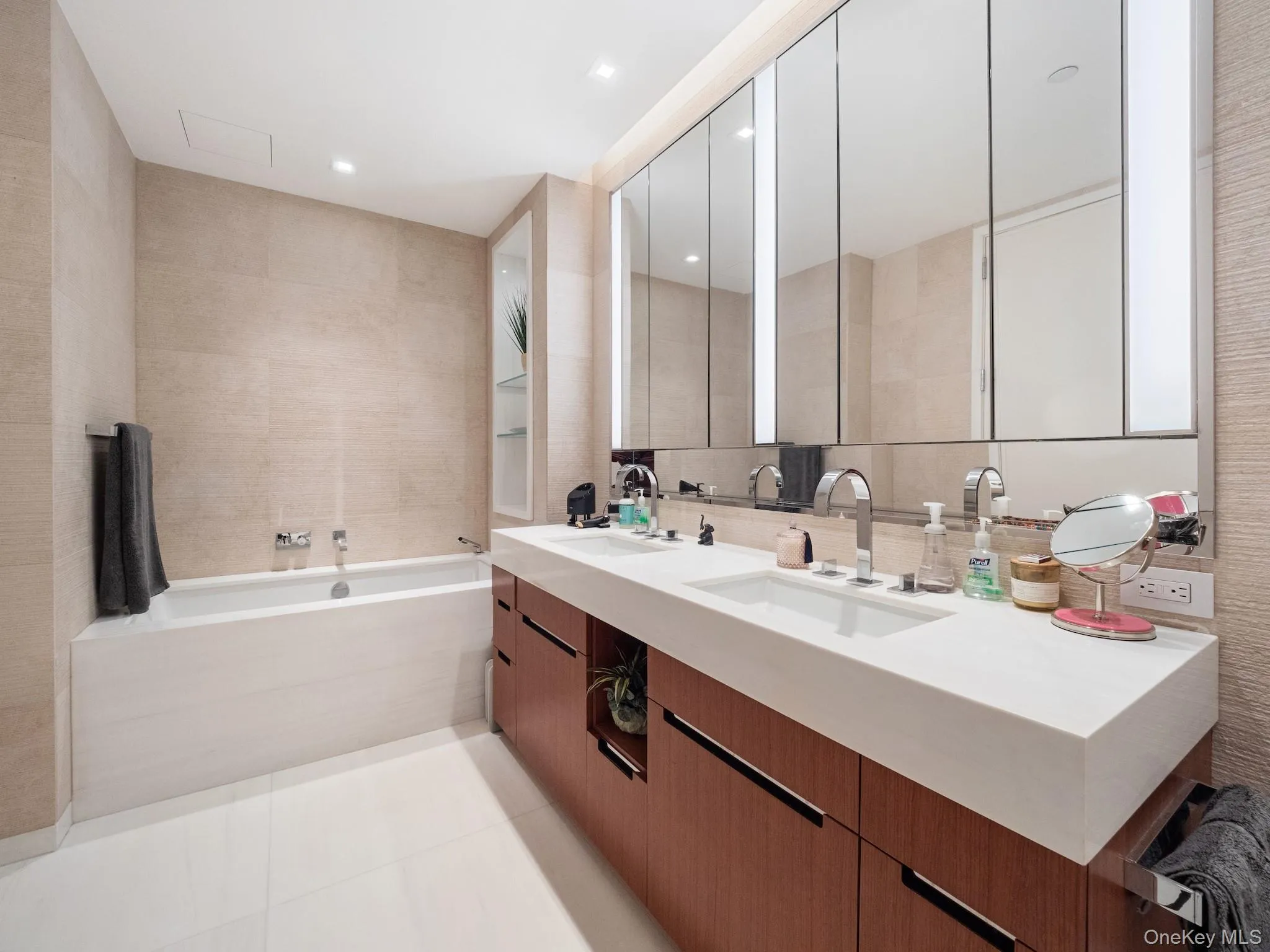1 West End Avenue, New York, NY, 2 Bedrooms Bedrooms, 4 Rooms Rooms,2 BathroomsBathrooms,Residential,For Rent,West End,0,860321 1 West End Avenue, New York, NY, 2 Bedrooms Bedrooms, 4 Rooms Rooms,2 BathroomsBathrooms,Residential,For Rent,West End,0,860321