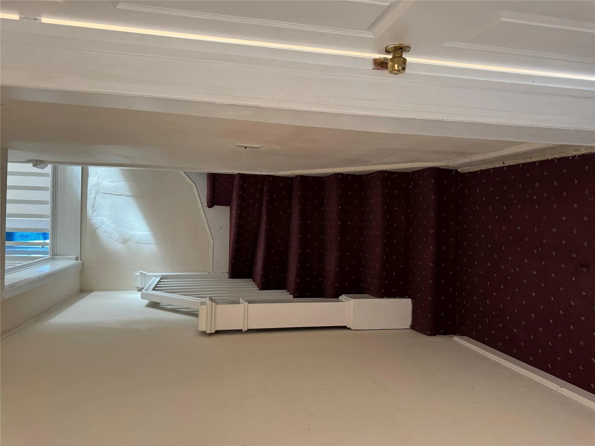 Stairway with carpet floors Stairway with carpet floors