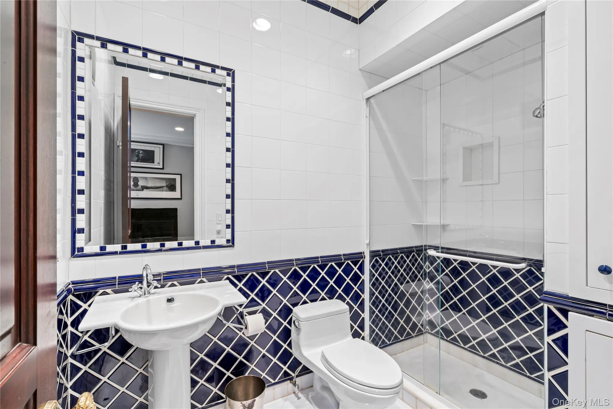 8 Vista Lane, Oyster Bay, NY, 5 Bedrooms Bedrooms, 10 Rooms Rooms,7 BathroomsBathrooms,Residential,For Rent,Vista,0,860682 8 Vista Lane, Oyster Bay, NY, 5 Bedrooms Bedrooms, 10 Rooms Rooms,7 BathroomsBathrooms,Residential,For Rent,Vista,0,860682