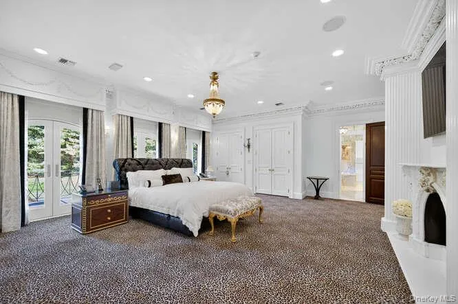 8 Vista Lane, Oyster Bay, NY, 5 Bedrooms Bedrooms, 10 Rooms Rooms,7 BathroomsBathrooms,Residential,For Rent,Vista,0,860682 8 Vista Lane, Oyster Bay, NY, 5 Bedrooms Bedrooms, 10 Rooms Rooms,7 BathroomsBathrooms,Residential,For Rent,Vista,0,860682