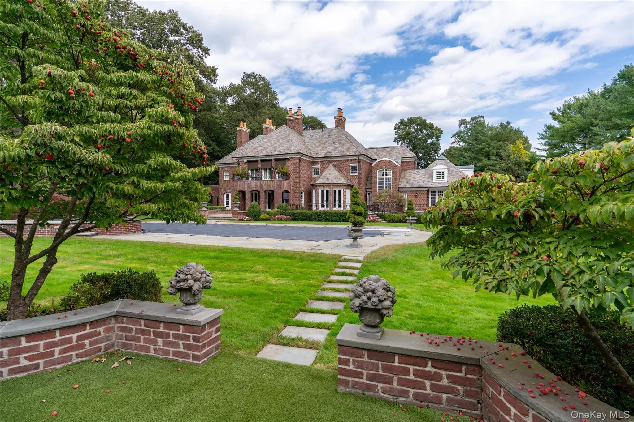 8 Vista Lane, Oyster Bay, NY, 5 Bedrooms Bedrooms, 10 Rooms Rooms,7 BathroomsBathrooms,Residential,For Rent,Vista,0,860682 8 Vista Lane, Oyster Bay, NY, 5 Bedrooms Bedrooms, 10 Rooms Rooms,7 BathroomsBathrooms,Residential,For Rent,Vista,0,860682