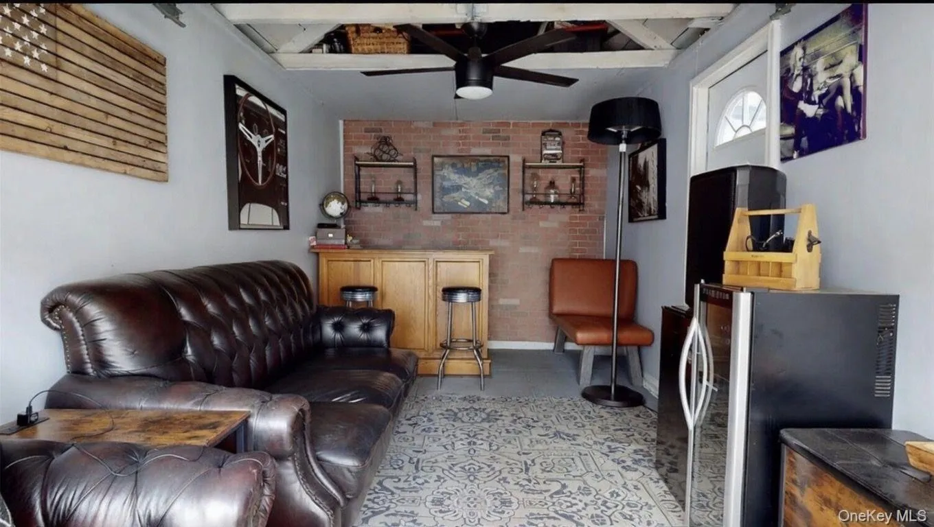 9134 121st Street, New York, NY, 3 Bedrooms Bedrooms, 7 Rooms Rooms,2 BathroomsBathrooms,Residential,For Rent,121st,0,860844 9134 121st Street, New York, NY, 3 Bedrooms Bedrooms, 7 Rooms Rooms,2 BathroomsBathrooms,Residential,For Rent,121st,0,860844