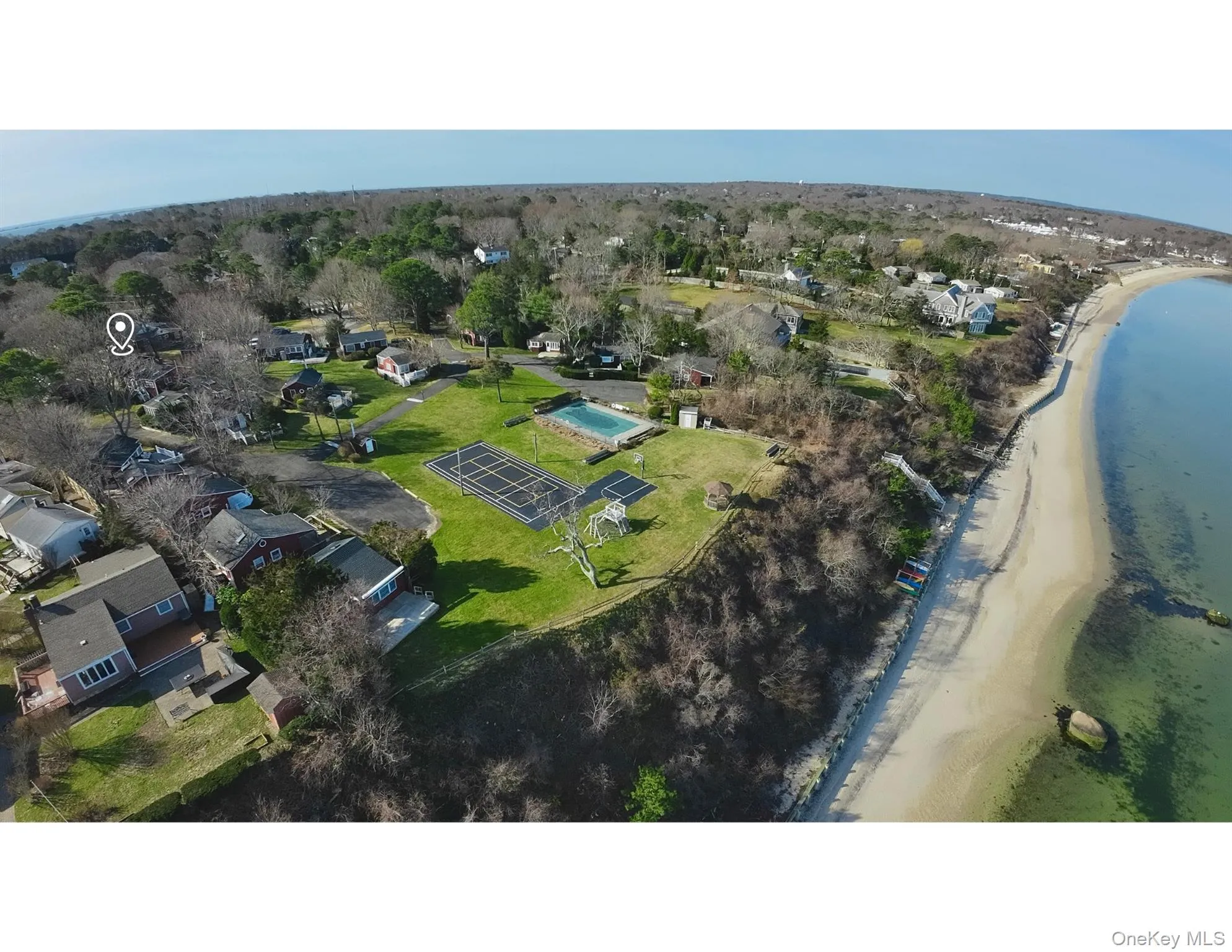 View of property location with nearby suburban area and a nearby body of water View of property location with nearby suburban area and a nearby body of water