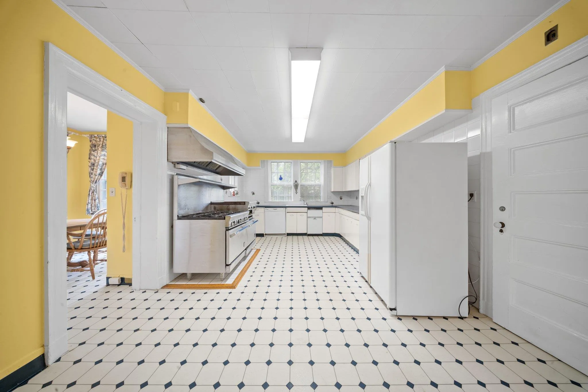 10-08 Shore Road, New York, NY, 4 Bedrooms Bedrooms, 14 Rooms Rooms,4 BathroomsBathrooms,Residential,For Rent,Shore,0,861328 10-08 Shore Road, New York, NY, 4 Bedrooms Bedrooms, 14 Rooms Rooms,4 BathroomsBathrooms,Residential,For Rent,Shore,0,861328