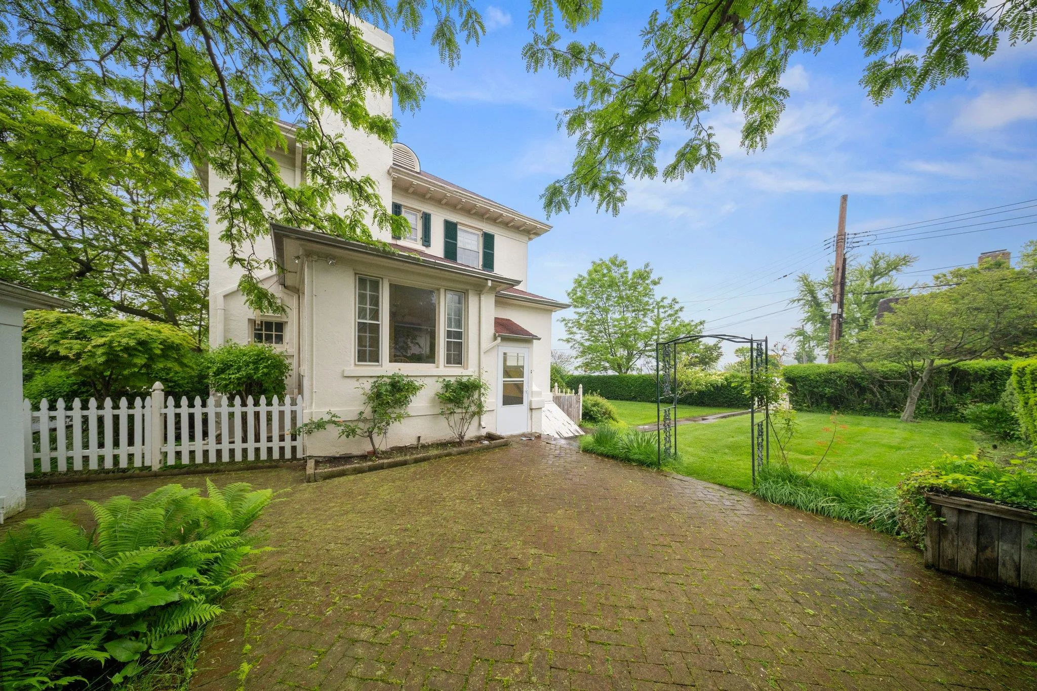 10-08 Shore Road, New York, NY, 4 Bedrooms Bedrooms, 14 Rooms Rooms,4 BathroomsBathrooms,Residential,For Rent,Shore,0,861328 10-08 Shore Road, New York, NY, 4 Bedrooms Bedrooms, 14 Rooms Rooms,4 BathroomsBathrooms,Residential,For Rent,Shore,0,861328