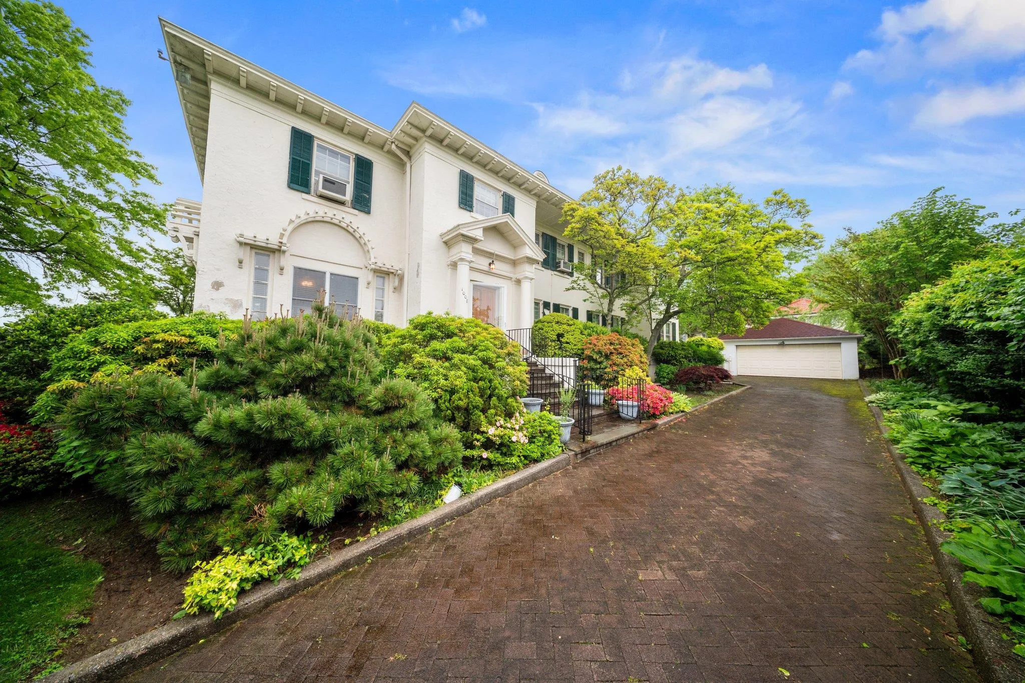10-08 Shore Road, New York, NY, 4 Bedrooms Bedrooms, 14 Rooms Rooms,4 BathroomsBathrooms,Residential,For Rent,Shore,0,861328 10-08 Shore Road, New York, NY, 4 Bedrooms Bedrooms, 14 Rooms Rooms,4 BathroomsBathrooms,Residential,For Rent,Shore,0,861328