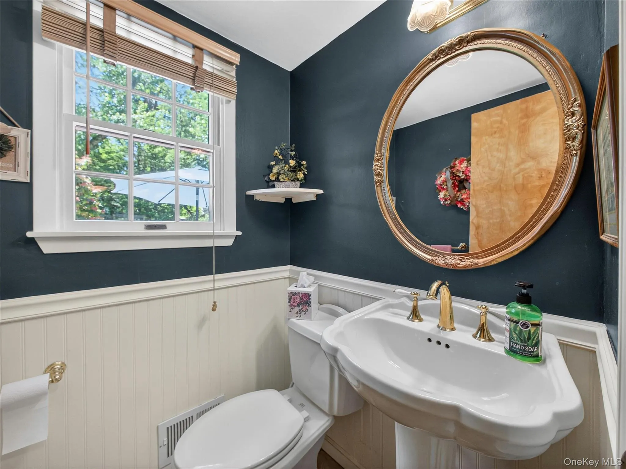 First Floor 1/2 Bath First Floor 1/2 Bath