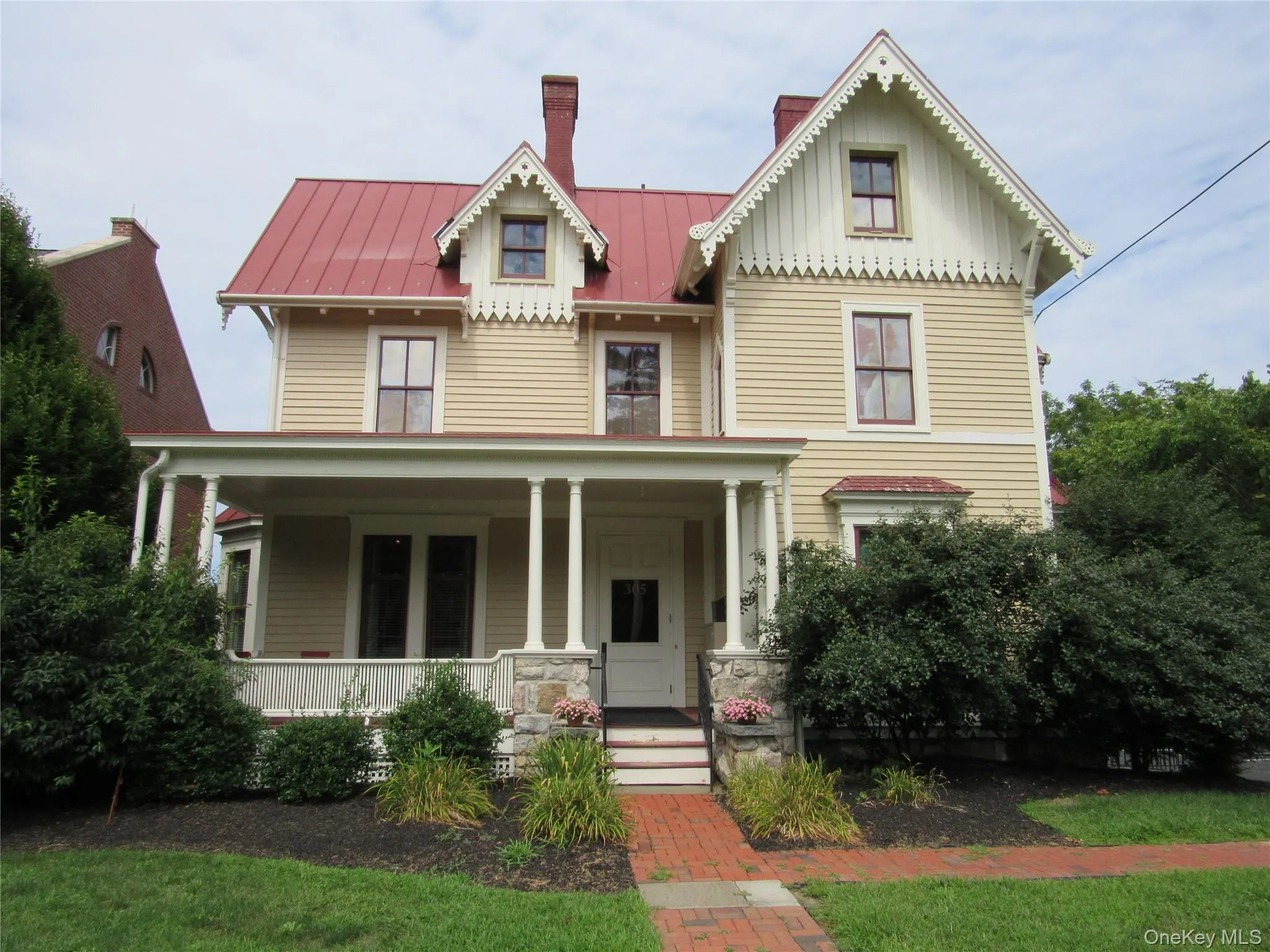 View of front of home with a porch View of front of home with a porch