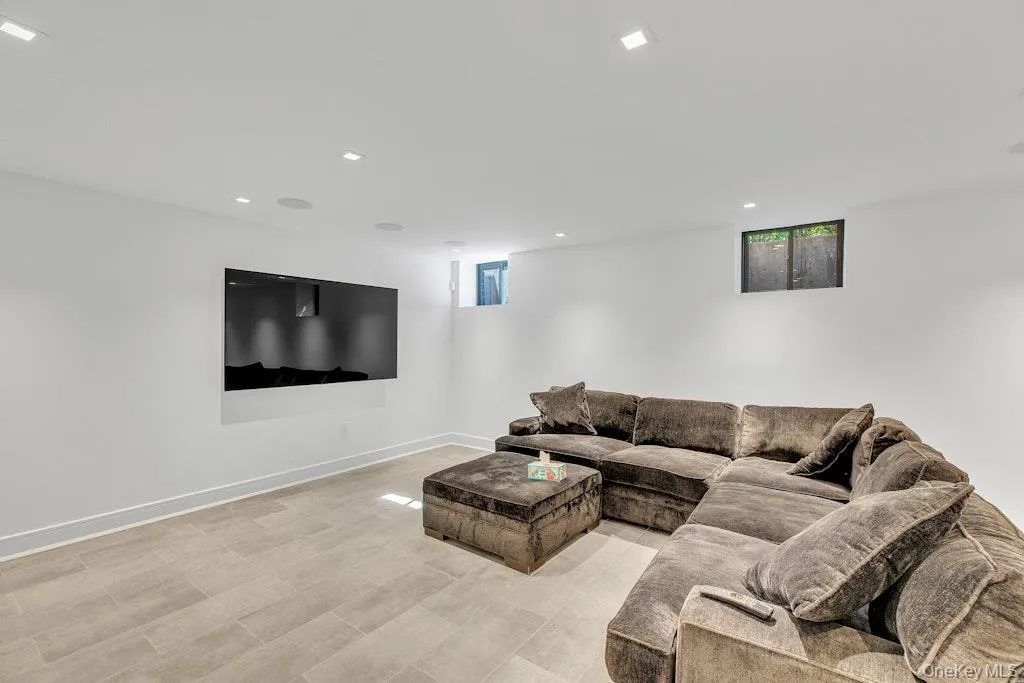 16204 12th Road, New York, NY, 3 Bedrooms Bedrooms, 6 Rooms Rooms,3 BathroomsBathrooms,Residential,For Rent,12th,0,862221 16204 12th Road, New York, NY, 3 Bedrooms Bedrooms, 6 Rooms Rooms,3 BathroomsBathrooms,Residential,For Rent,12th,0,862221