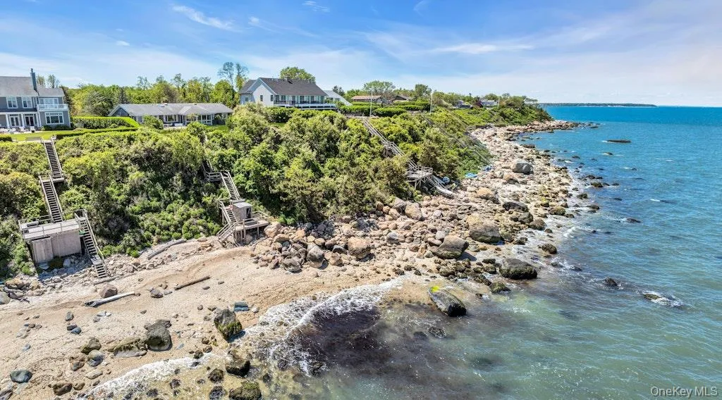 2100 Sound Drive, Southold, NY, 4 Bedrooms Bedrooms, 8 Rooms Rooms,3 BathroomsBathrooms,Residential,For Rent,Sound,0,862263 2100 Sound Drive, Southold, NY, 4 Bedrooms Bedrooms, 8 Rooms Rooms,3 BathroomsBathrooms,Residential,For Rent,Sound,0,862263