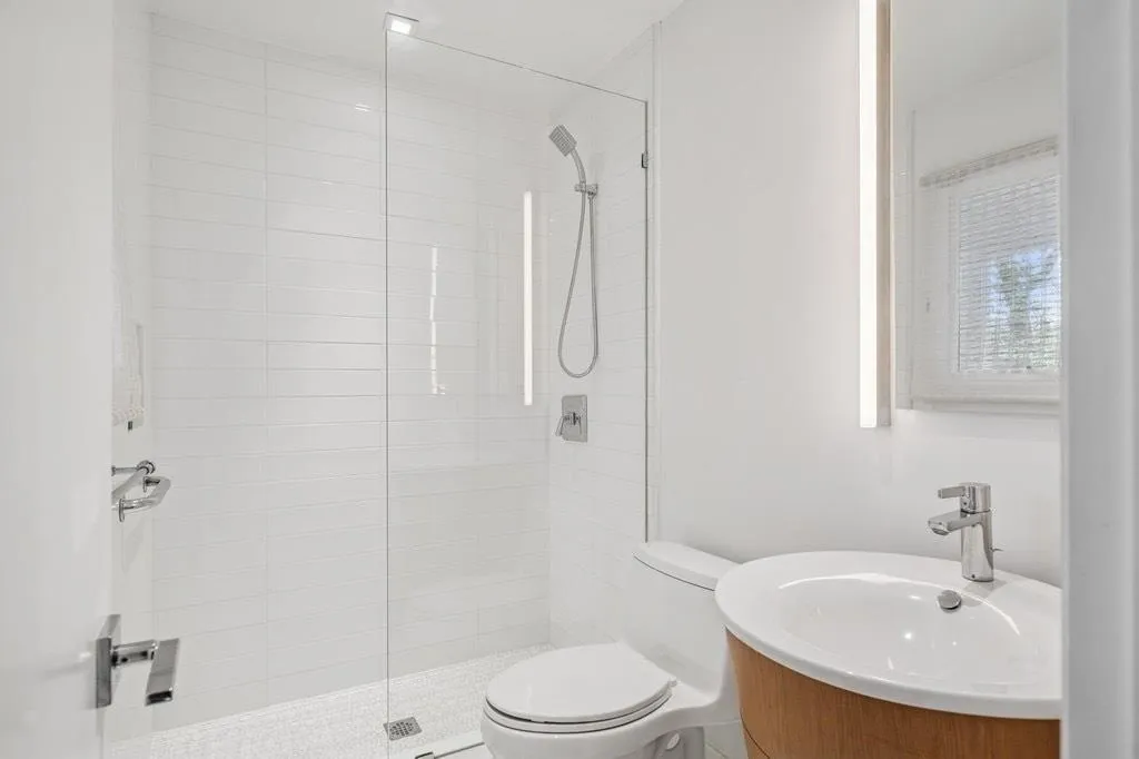 8 Harbor Drive, Southampton, NY, 4 Bedrooms Bedrooms, 10 Rooms Rooms,3 BathroomsBathrooms,Residential Lease,Idx,Harbor,863008 8 Harbor Drive, Southampton, NY, 4 Bedrooms Bedrooms, 10 Rooms Rooms,3 BathroomsBathrooms,Residential Lease,Idx,Harbor,863008