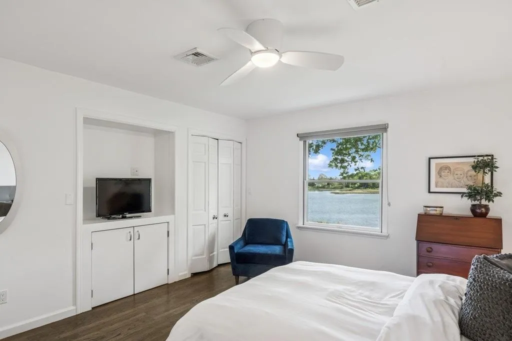 8 Harbor Drive, Southampton, NY, 4 Bedrooms Bedrooms, 10 Rooms Rooms,3 BathroomsBathrooms,Residential Lease,Idx,Harbor,863008 8 Harbor Drive, Southampton, NY, 4 Bedrooms Bedrooms, 10 Rooms Rooms,3 BathroomsBathrooms,Residential Lease,Idx,Harbor,863008