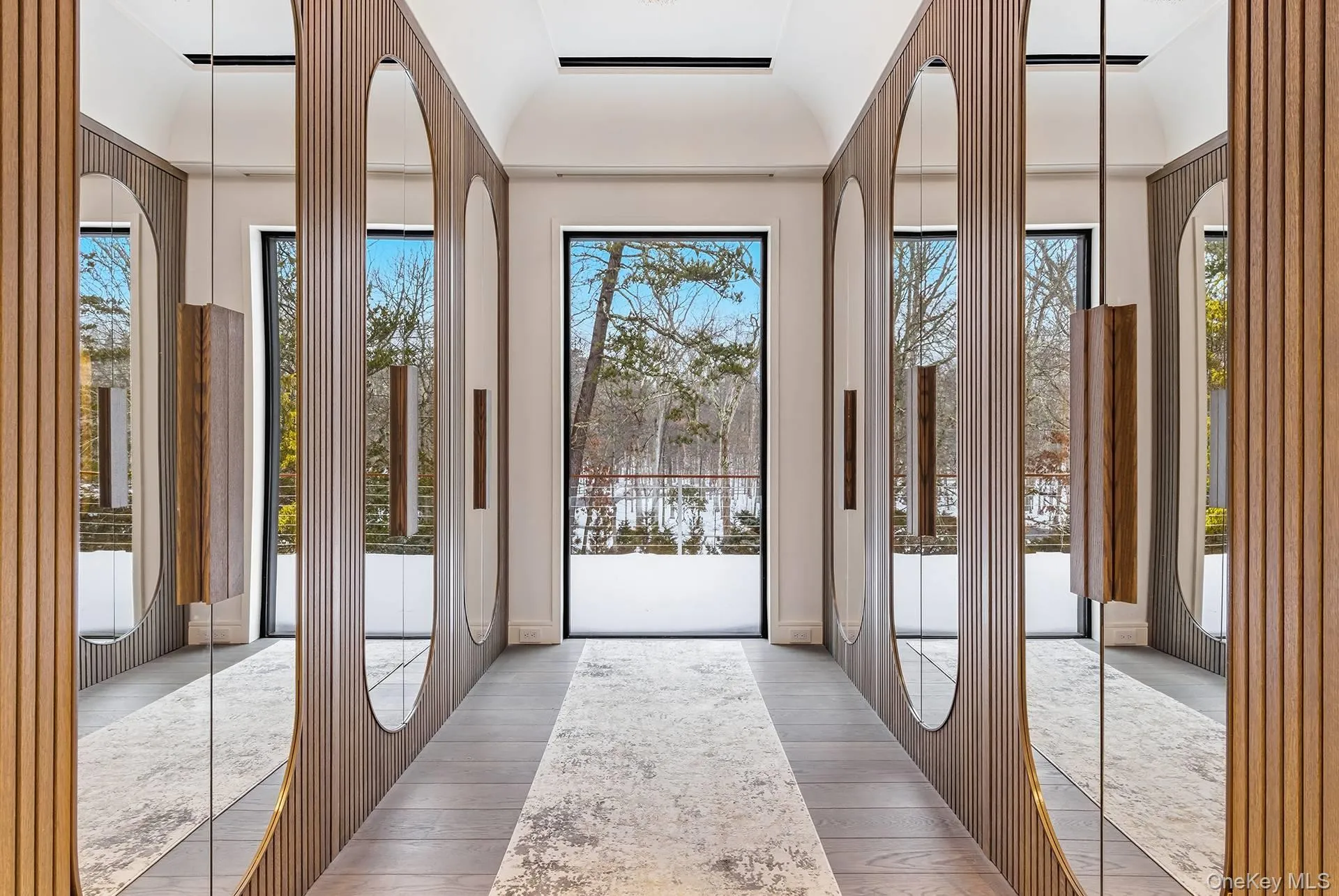 43 Old Orchard Lane, East Hampton, New York 11937