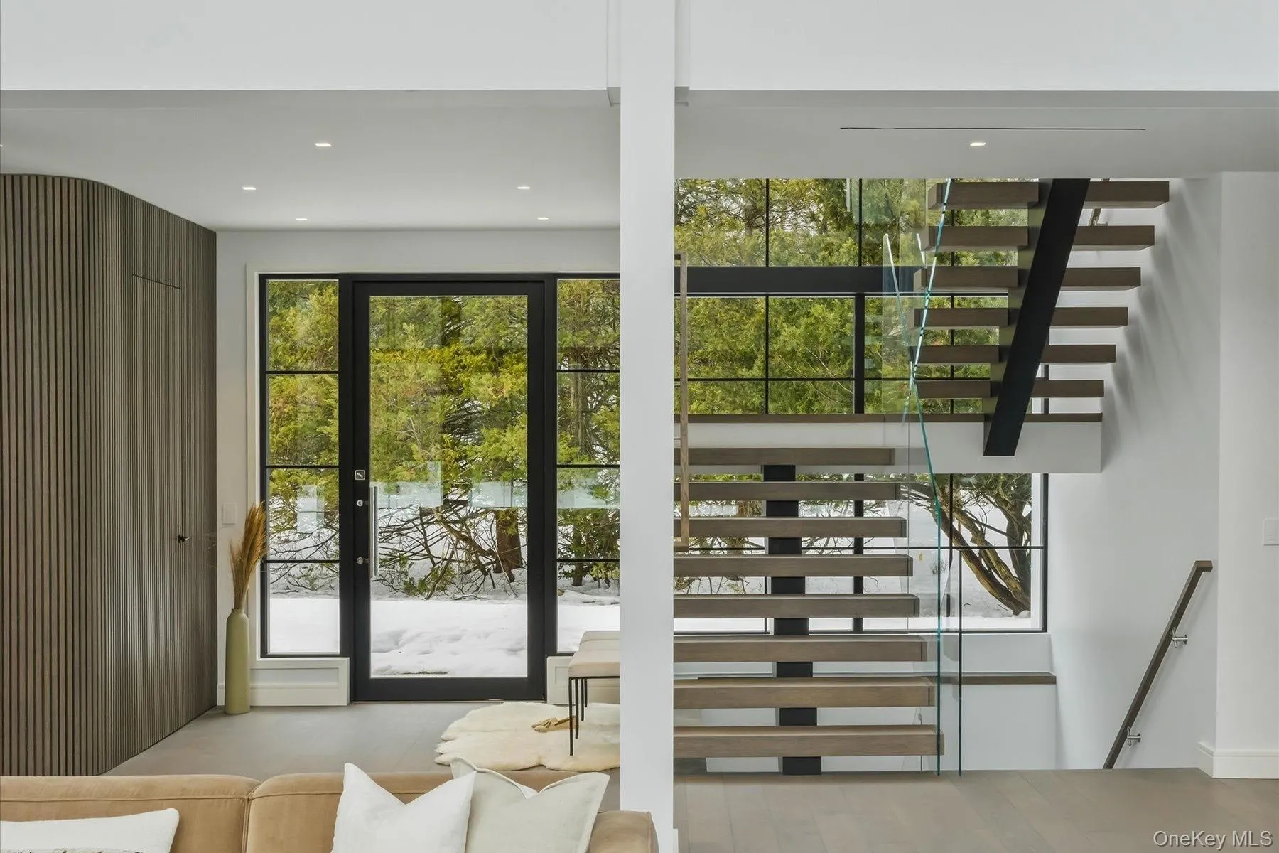 43 Old Orchard Lane, East Hampton, New York 11937