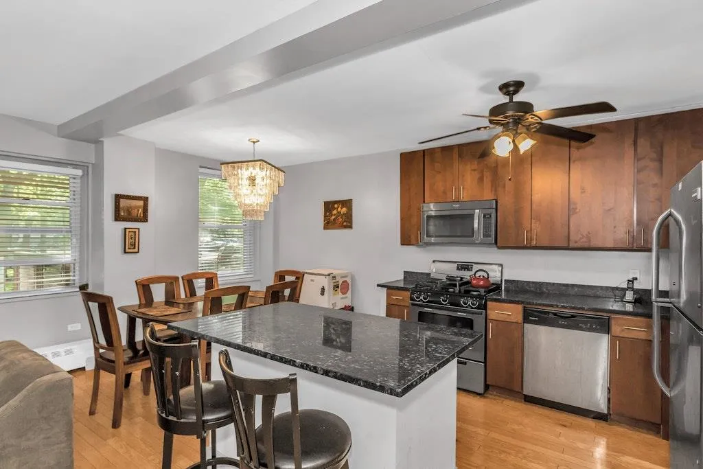 12427 Flatlands Avenue, New York, NY, 2 Bedrooms Bedrooms, 4 Rooms Rooms,1 BathroomBathrooms,Residential Sale,For Rent,Flatlands,0,863686 12427 Flatlands Avenue, New York, NY, 2 Bedrooms Bedrooms, 4 Rooms Rooms,1 BathroomBathrooms,Residential Sale,For Rent,Flatlands,0,863686