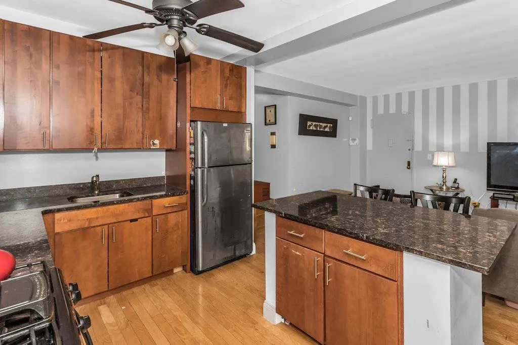 12427 Flatlands Avenue, New York, NY, 2 Bedrooms Bedrooms, 4 Rooms Rooms,1 BathroomBathrooms,Residential Sale,For Rent,Flatlands,0,863686 12427 Flatlands Avenue, New York, NY, 2 Bedrooms Bedrooms, 4 Rooms Rooms,1 BathroomBathrooms,Residential Sale,For Rent,Flatlands,0,863686
