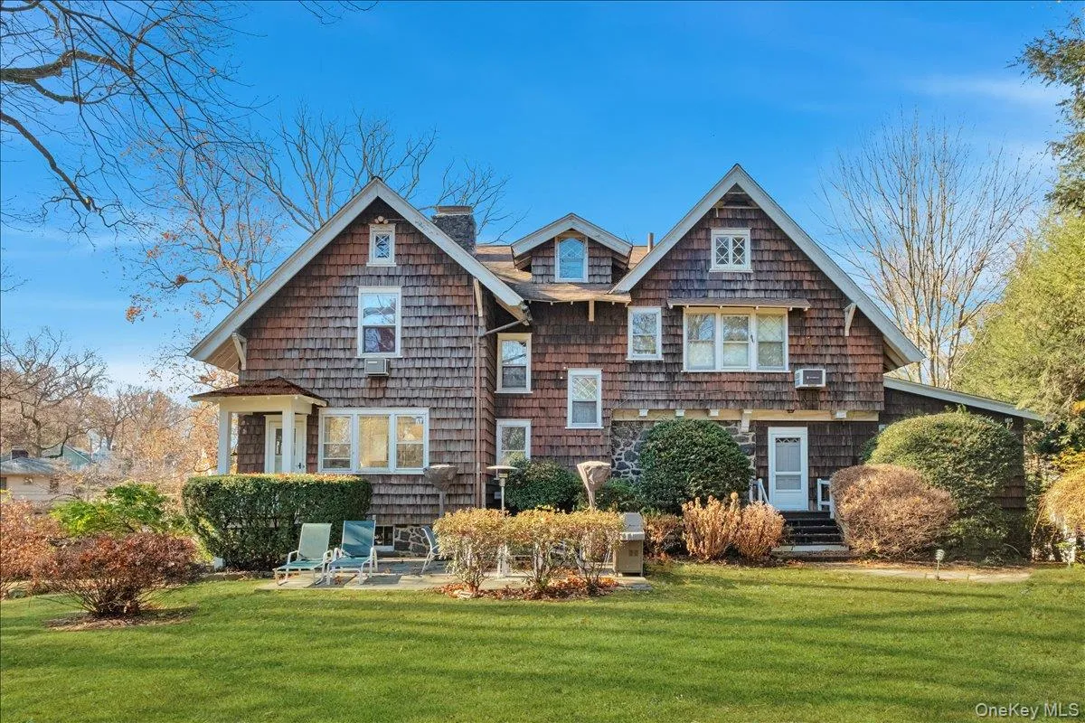 31 Seton Road, Mamaroneck, NY, 5 Bedrooms Bedrooms, 9 Rooms Rooms,3 BathroomsBathrooms,Residential,For Rent,Seton,0,864143 31 Seton Road, Mamaroneck, NY, 5 Bedrooms Bedrooms, 9 Rooms Rooms,3 BathroomsBathrooms,Residential,For Rent,Seton,0,864143