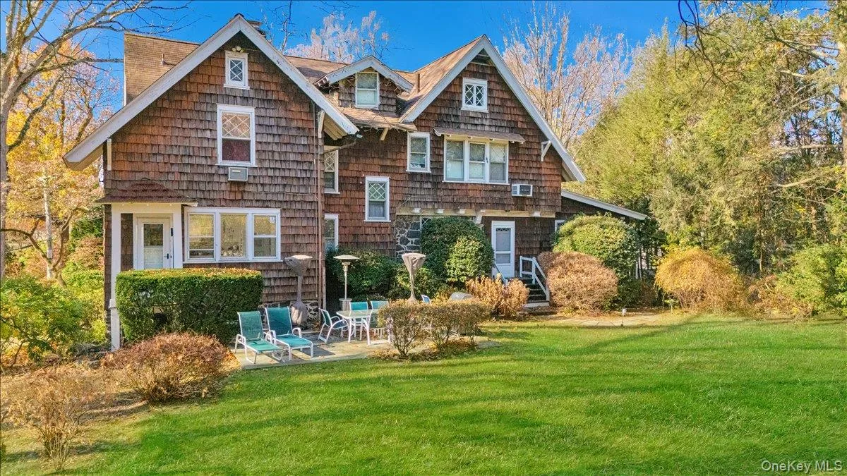 31 Seton Road, Mamaroneck, NY, 5 Bedrooms Bedrooms, 9 Rooms Rooms,3 BathroomsBathrooms,Residential,For Rent,Seton,0,864143 31 Seton Road, Mamaroneck, NY, 5 Bedrooms Bedrooms, 9 Rooms Rooms,3 BathroomsBathrooms,Residential,For Rent,Seton,0,864143