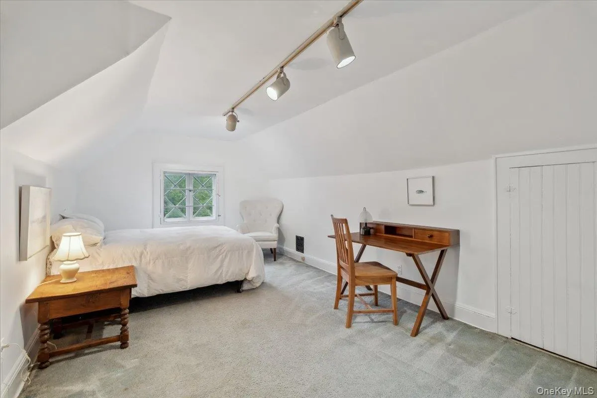 31 Seton Road, Mamaroneck, NY, 5 Bedrooms Bedrooms, 9 Rooms Rooms,3 BathroomsBathrooms,Residential,For Rent,Seton,0,864143 31 Seton Road, Mamaroneck, NY, 5 Bedrooms Bedrooms, 9 Rooms Rooms,3 BathroomsBathrooms,Residential,For Rent,Seton,0,864143