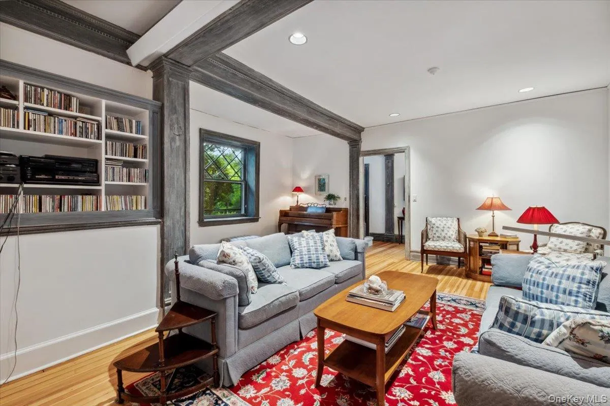 31 Seton Road, Mamaroneck, NY, 5 Bedrooms Bedrooms, 9 Rooms Rooms,3 BathroomsBathrooms,Residential,For Rent,Seton,0,864143 31 Seton Road, Mamaroneck, NY, 5 Bedrooms Bedrooms, 9 Rooms Rooms,3 BathroomsBathrooms,Residential,For Rent,Seton,0,864143