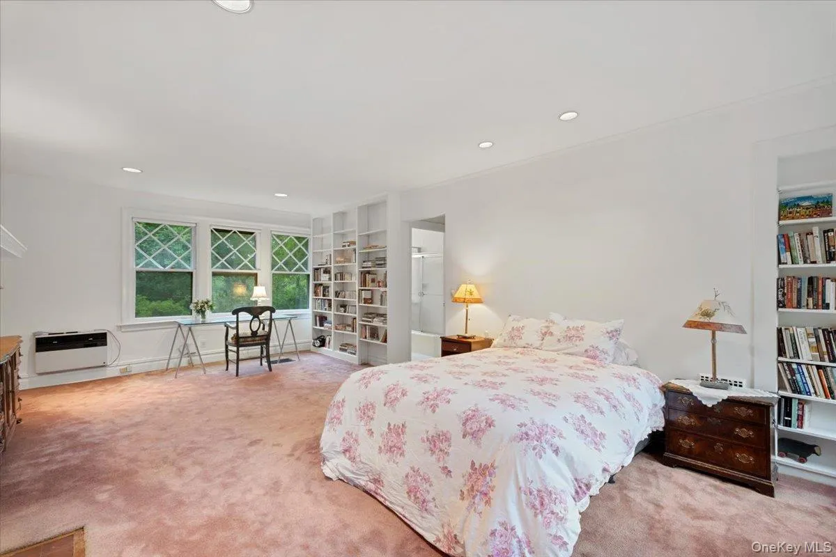 31 Seton Road, Mamaroneck, NY, 5 Bedrooms Bedrooms, 9 Rooms Rooms,3 BathroomsBathrooms,Residential,For Rent,Seton,0,864143 31 Seton Road, Mamaroneck, NY, 5 Bedrooms Bedrooms, 9 Rooms Rooms,3 BathroomsBathrooms,Residential,For Rent,Seton,0,864143