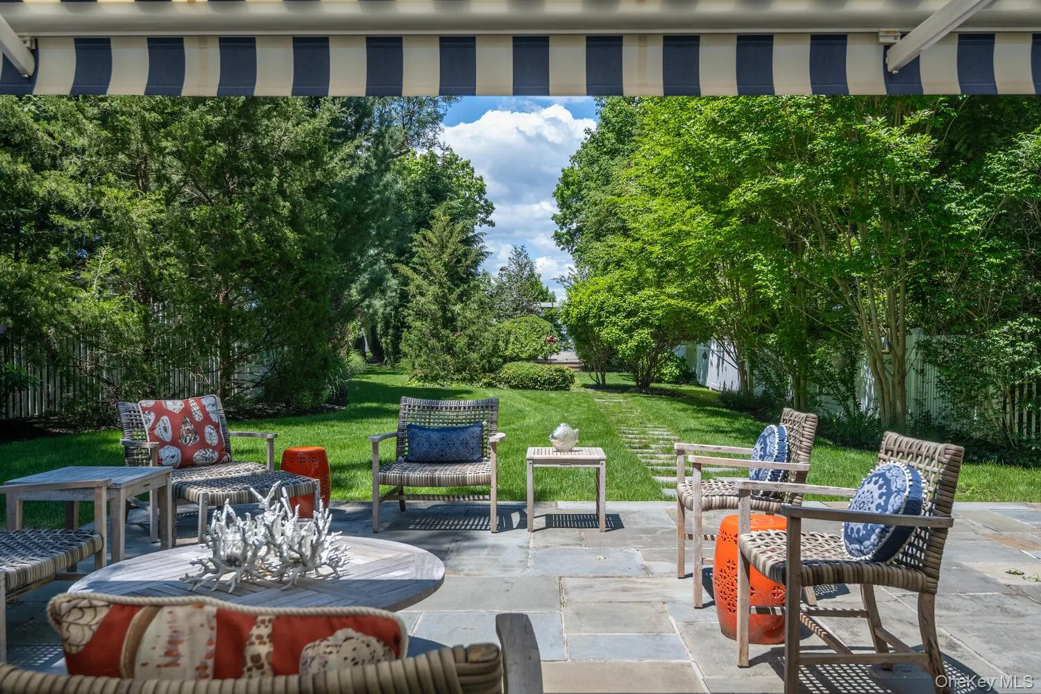 Bluestone patio Bluestone patio