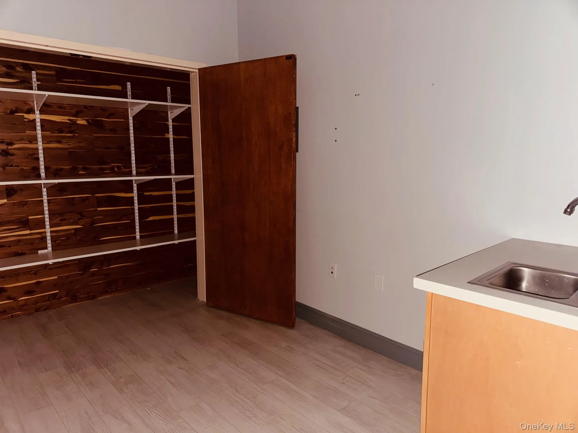 Room with Sink and storage wall unit Room with Sink and storage wall unit