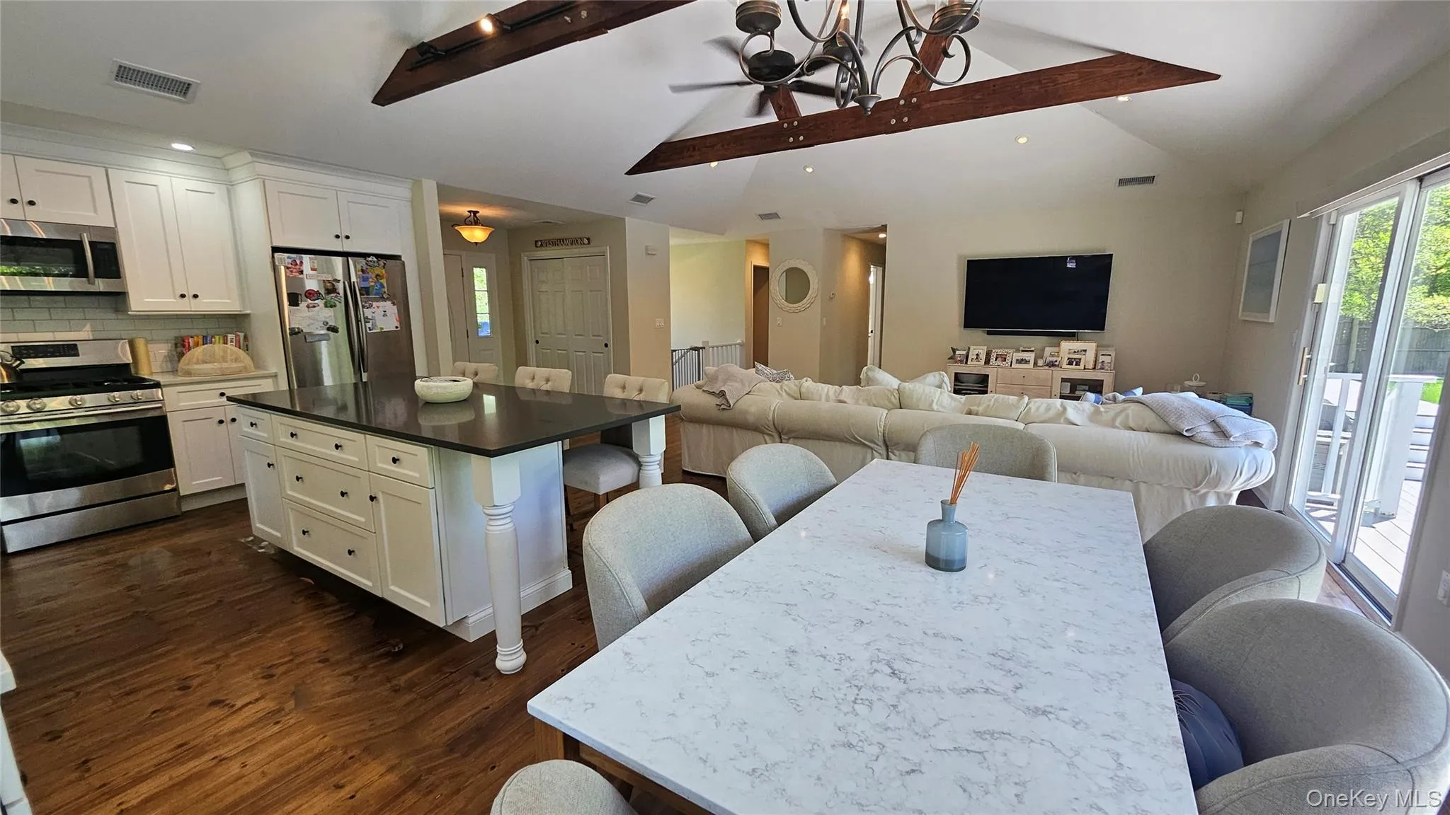 11 John Street, Southampton, NY, 5 Bedrooms Bedrooms, 7 Rooms Rooms,3 BathroomsBathrooms,Residential Lease,Idx,John,0,865266 11 John Street, Southampton, NY, 5 Bedrooms Bedrooms, 7 Rooms Rooms,3 BathroomsBathrooms,Residential Lease,Idx,John,0,865266