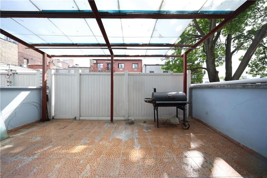 View of patio / terrace featuring area for grilling View of patio / terrace featuring area for grilling