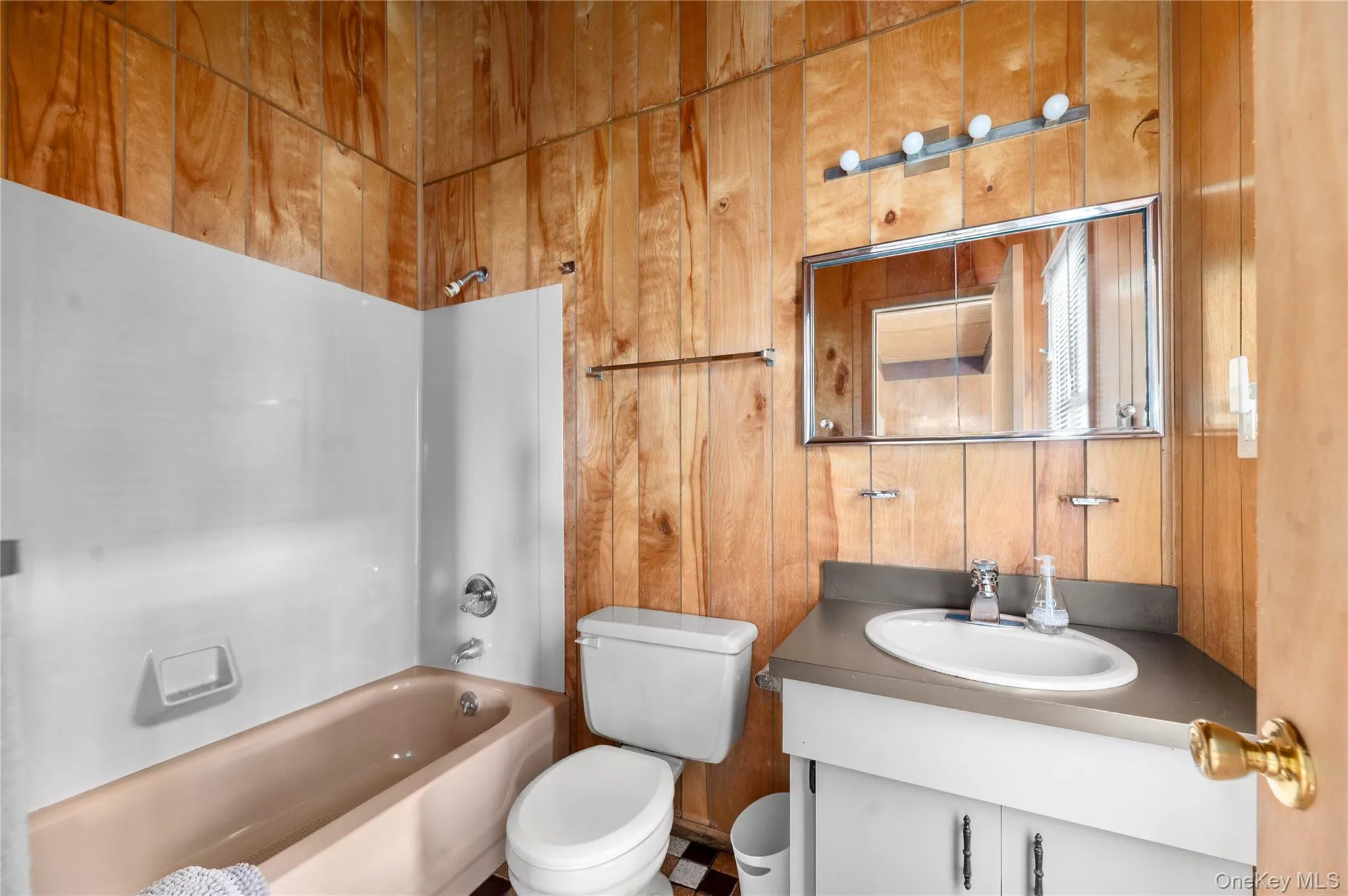 39 Schooner, Islip, NY, 3 Bedrooms Bedrooms, 6 Rooms Rooms,2 BathroomsBathrooms,Residential Lease,For Rent,Schooner,0,865857 39 Schooner, Islip, NY, 3 Bedrooms Bedrooms, 6 Rooms Rooms,2 BathroomsBathrooms,Residential Lease,For Rent,Schooner,0,865857