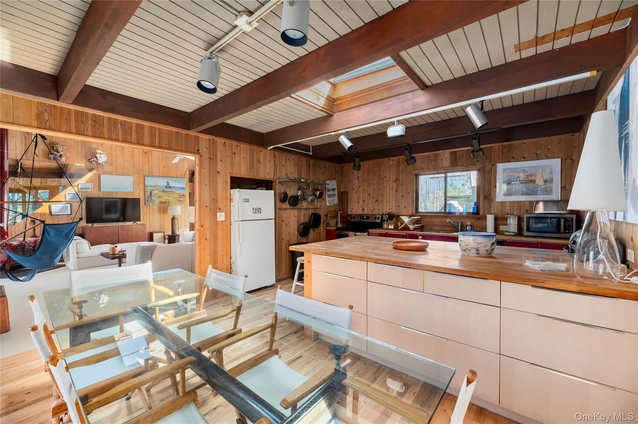 39 Schooner, Islip, NY, 3 Bedrooms Bedrooms, 6 Rooms Rooms,2 BathroomsBathrooms,Residential Lease,For Rent,Schooner,0,865857 39 Schooner, Islip, NY, 3 Bedrooms Bedrooms, 6 Rooms Rooms,2 BathroomsBathrooms,Residential Lease,For Rent,Schooner,0,865857