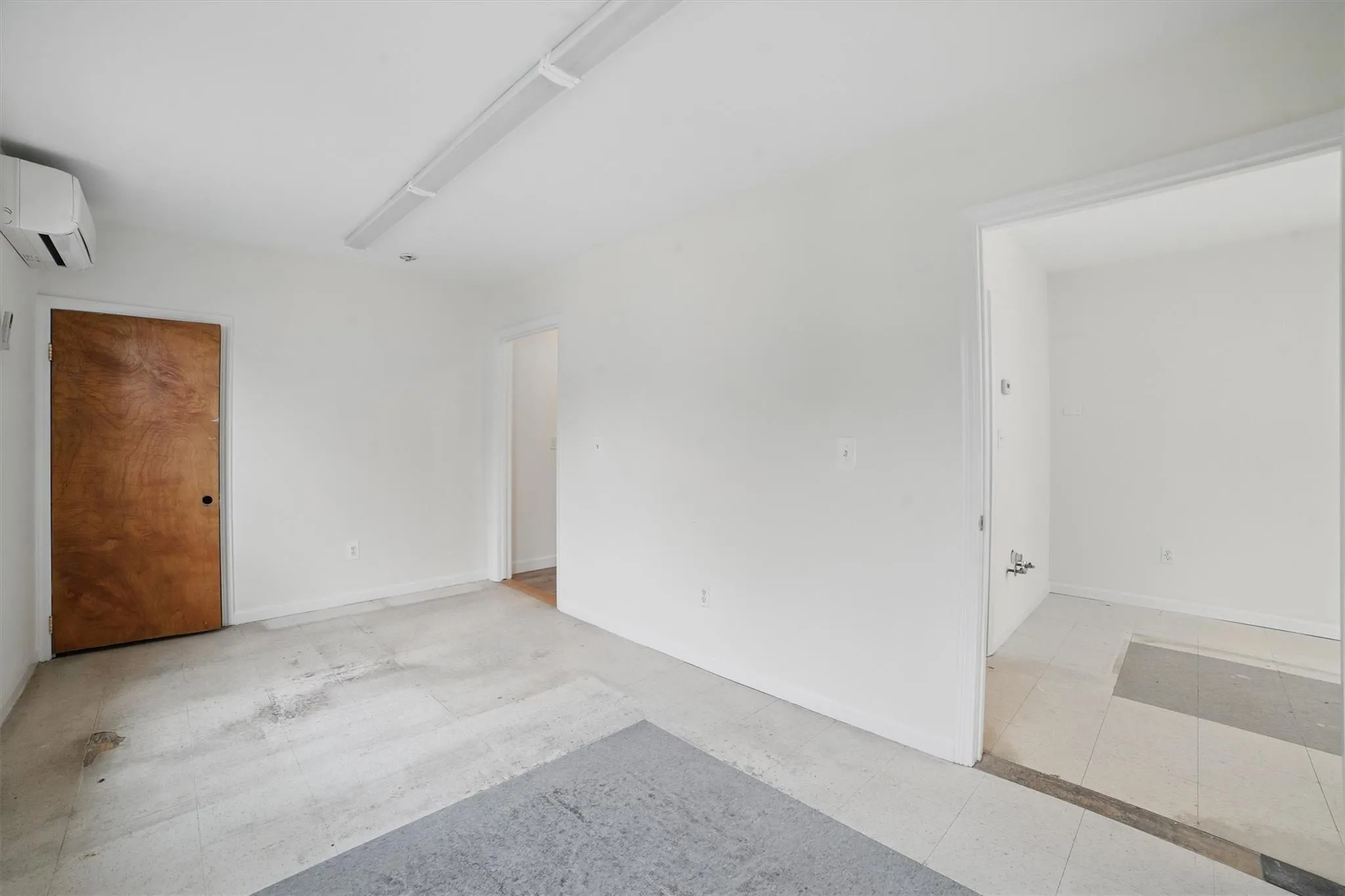 2nd Floor - Office 2nd Floor - Office