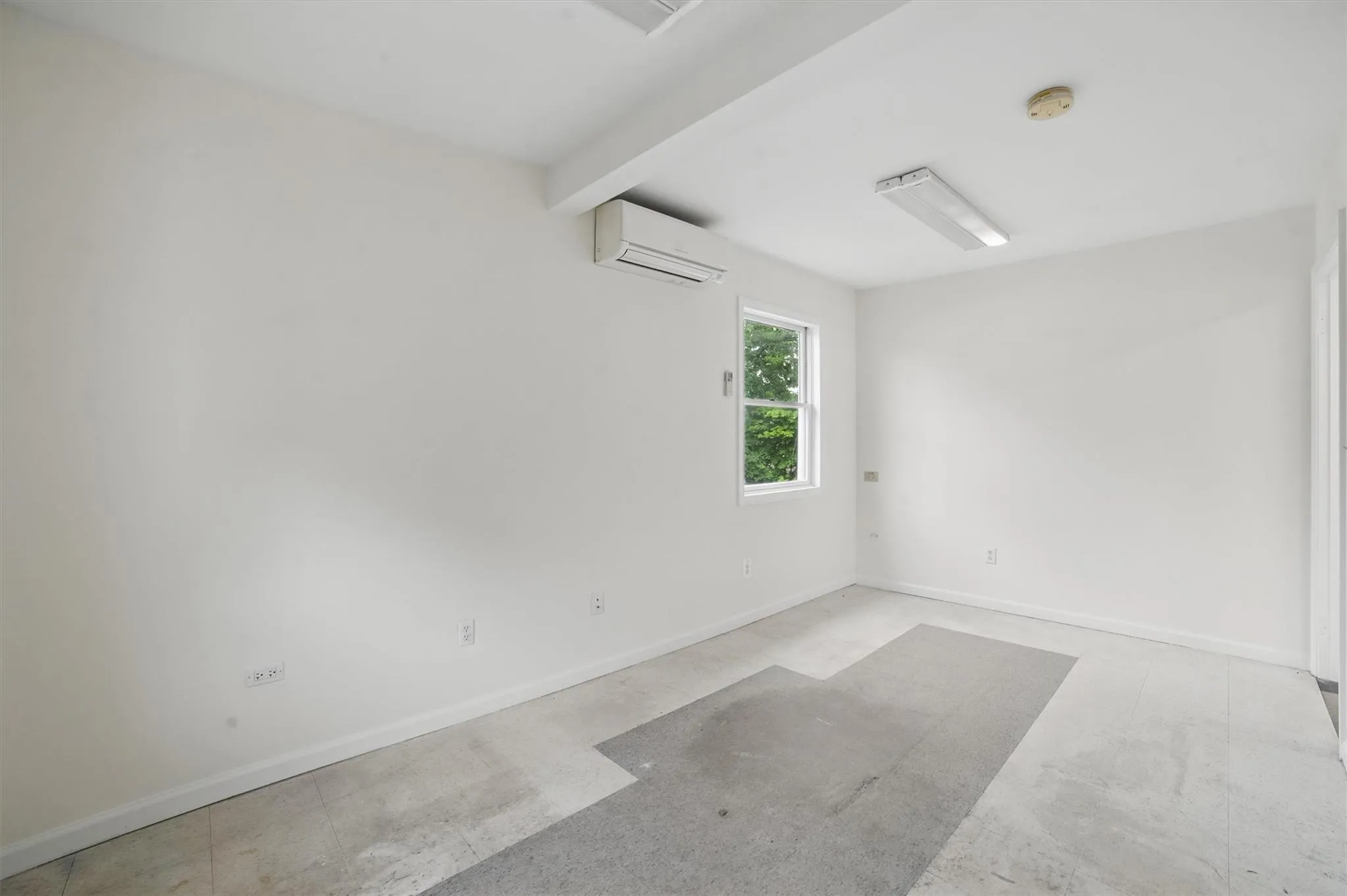 2nd Floor - Office 2nd Floor - Office