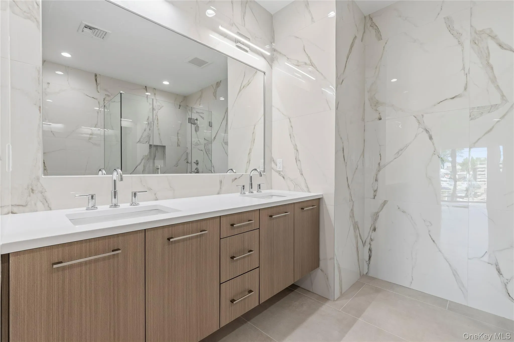 9 Ocean Watch Court, Hempstead, NY, 3 Bedrooms Bedrooms, 6 Rooms Rooms,3 BathroomsBathrooms,Residential,For Rent,Ocean Watch,0,868280 9 Ocean Watch Court, Hempstead, NY, 3 Bedrooms Bedrooms, 6 Rooms Rooms,3 BathroomsBathrooms,Residential,For Rent,Ocean Watch,0,868280