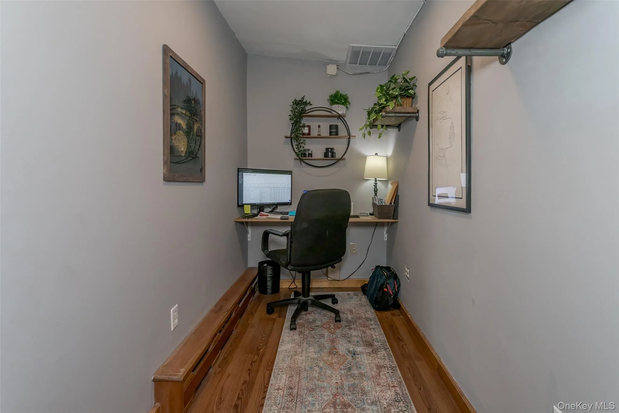 31 Main, Warwick (town), NY, 2 Bedrooms Bedrooms, 5 Rooms Rooms,1 BathroomBathrooms,Residential Lease,Idx,Main,0,868476 31 Main, Warwick (town), NY, 2 Bedrooms Bedrooms, 5 Rooms Rooms,1 BathroomBathrooms,Residential Lease,Idx,Main,0,868476