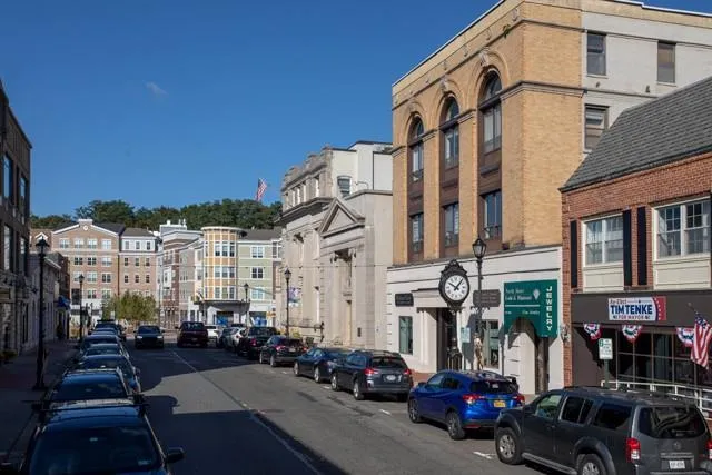 100 Glen Street, Glen Cove, NY, 2 Bedrooms Bedrooms, 5 Rooms Rooms,2 BathroomsBathrooms,Residential Lease,Idx,Glen,0,869084 100 Glen Street, Glen Cove, NY, 2 Bedrooms Bedrooms, 5 Rooms Rooms,2 BathroomsBathrooms,Residential Lease,Idx,Glen,0,869084