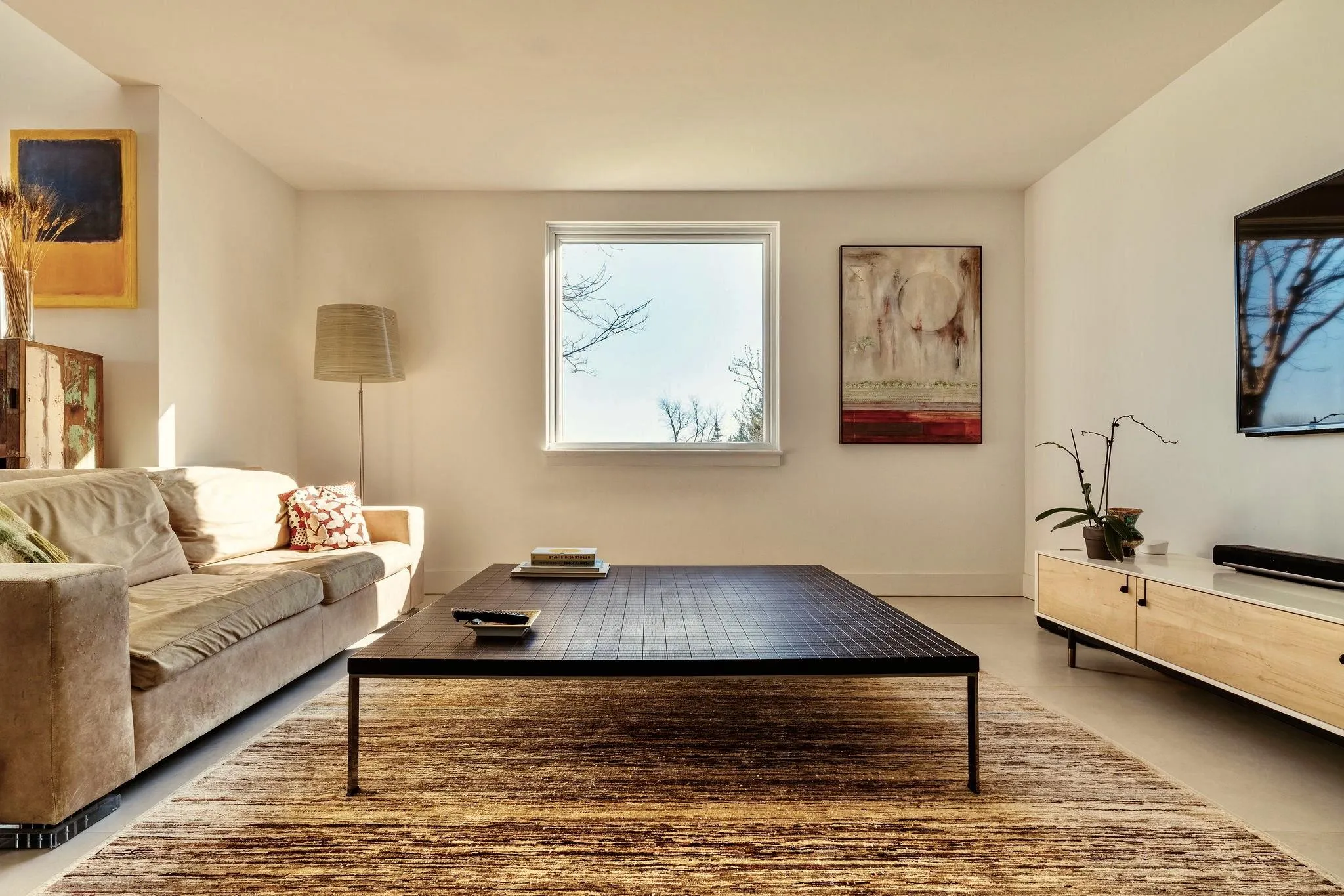 Living room with baseboards Living room with baseboards