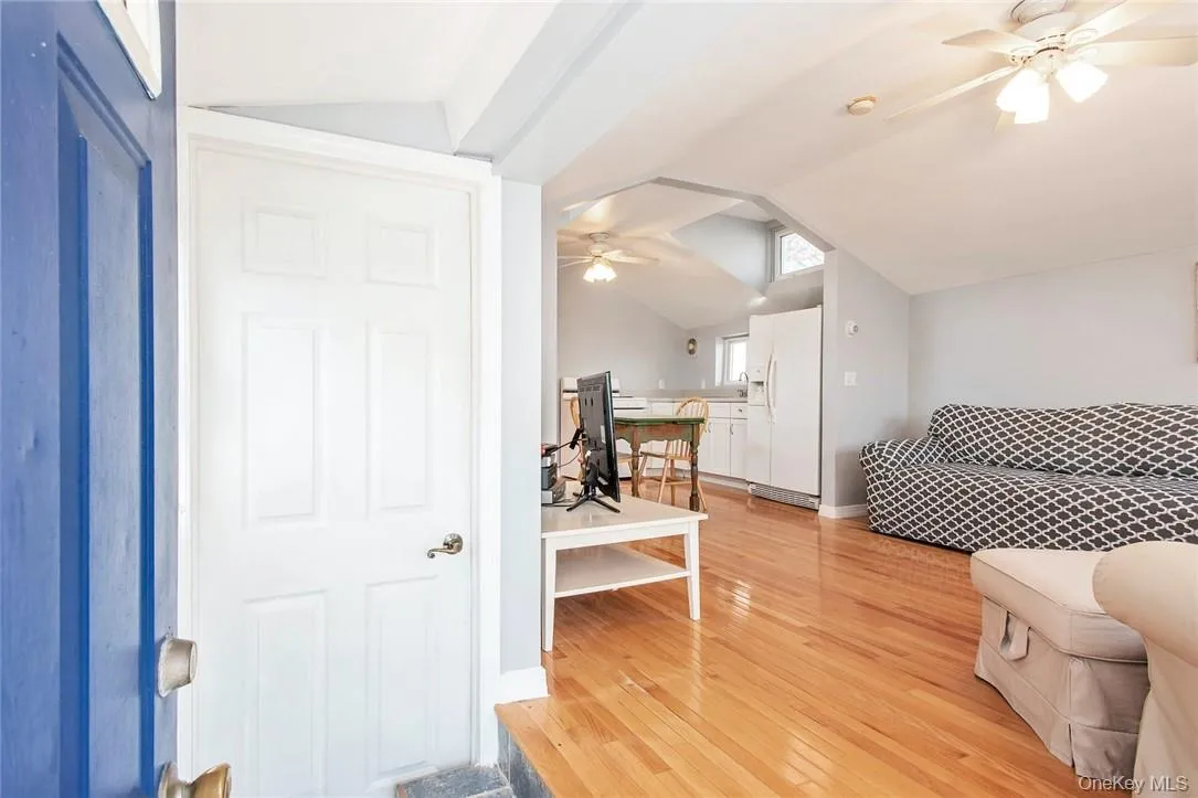 25 B Edgewater Park, New York, NY, 1 Bedroom Bedrooms, 3 Rooms Rooms,1 BathroomBathrooms,Residential Sale,For Rent,Edgewater,0,872190 25 B Edgewater Park, New York, NY, 1 Bedroom Bedrooms, 3 Rooms Rooms,1 BathroomBathrooms,Residential Sale,For Rent,Edgewater,0,872190