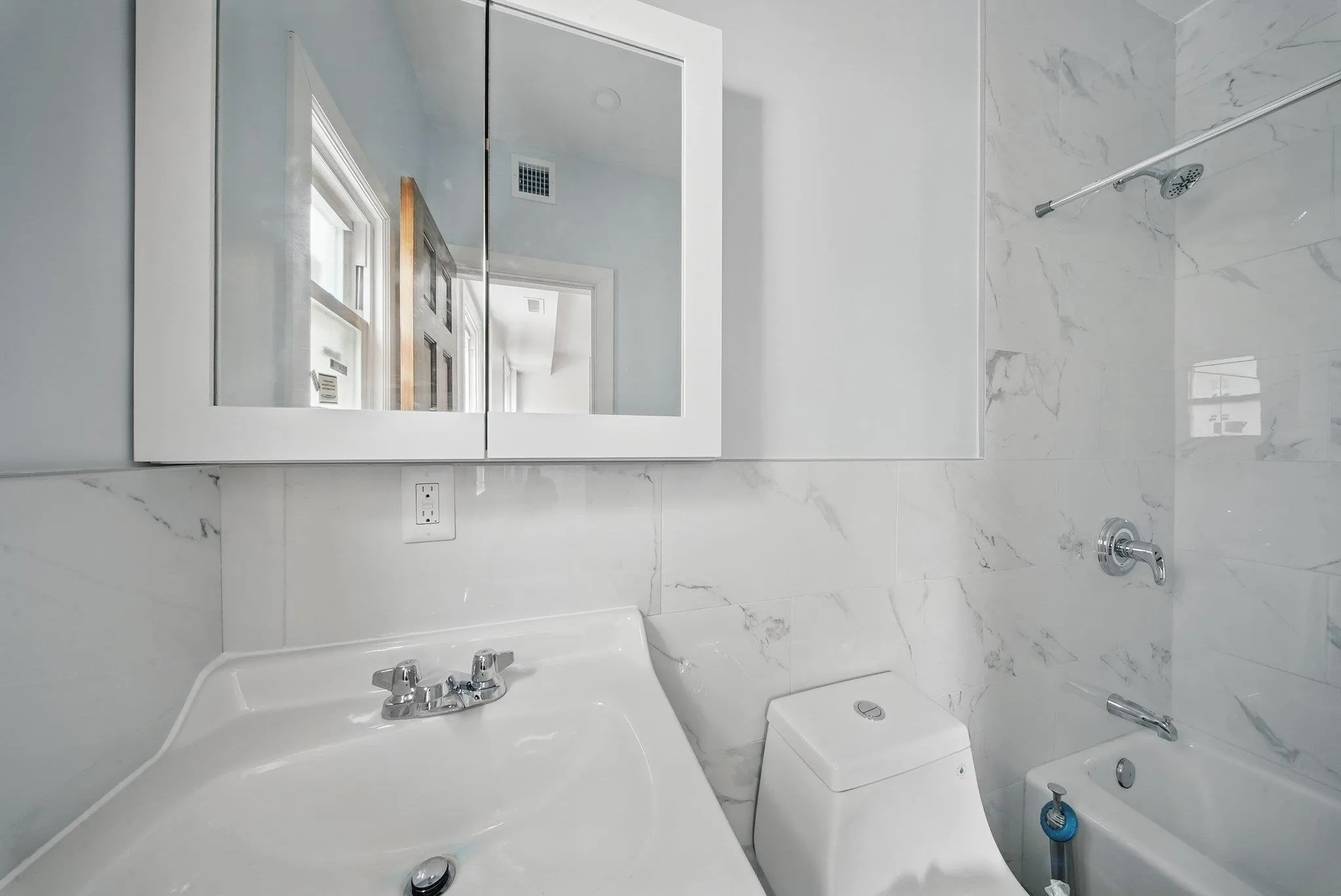 14 Yankee Place, Wawarsing, NY, 2 Bedrooms Bedrooms, 4 Rooms Rooms,1 BathroomBathrooms,Residential Lease,Idx,Yankee,0,872461 14 Yankee Place, Wawarsing, NY, 2 Bedrooms Bedrooms, 4 Rooms Rooms,1 BathroomBathrooms,Residential Lease,Idx,Yankee,0,872461