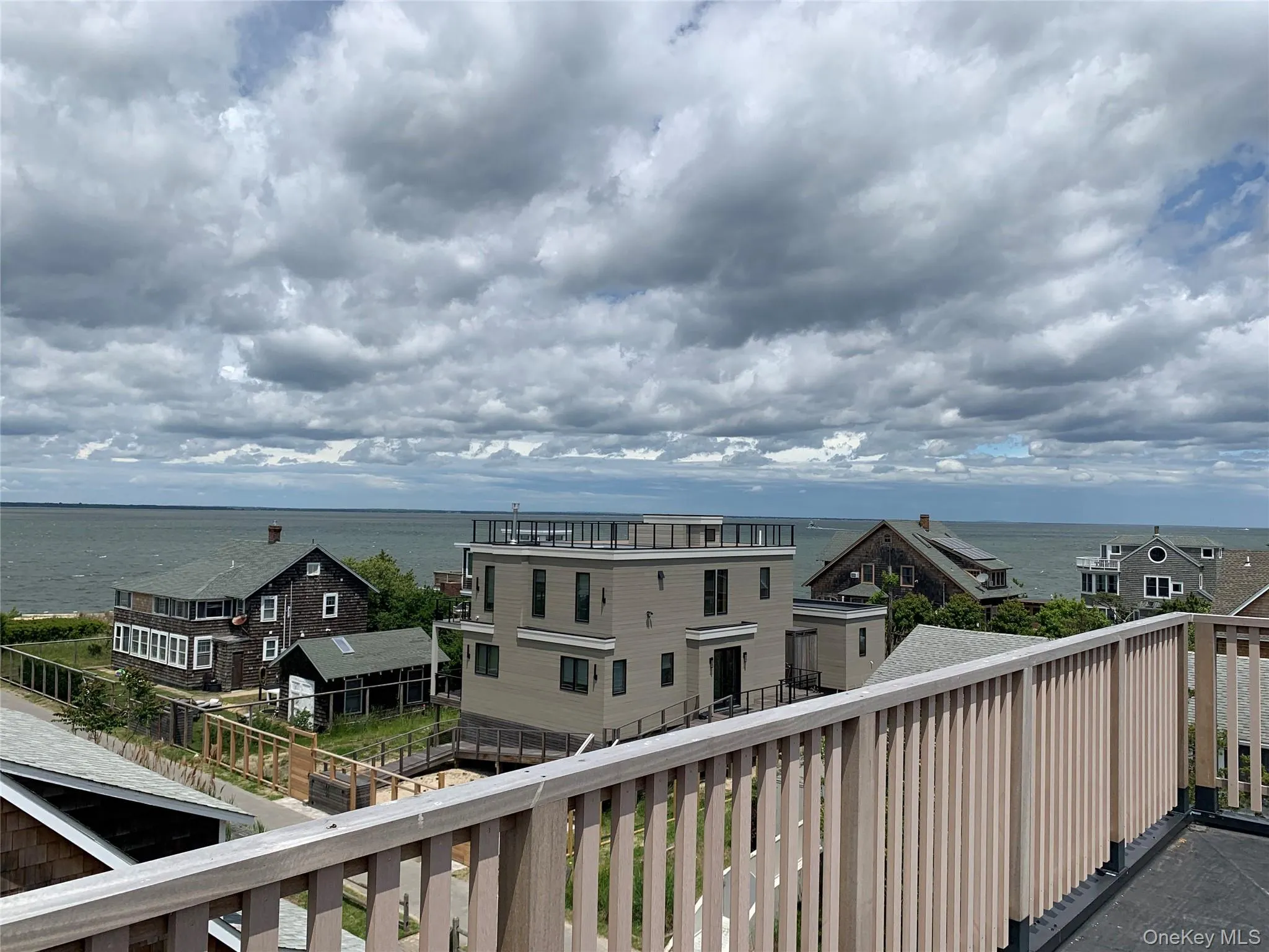 7 Atlantic Avenue, Islip, NY, 5 Bedrooms Bedrooms, 11 Rooms Rooms,3 BathroomsBathrooms,Residential Lease,Idx,Atlantic,0,872690 7 Atlantic Avenue, Islip, NY, 5 Bedrooms Bedrooms, 11 Rooms Rooms,3 BathroomsBathrooms,Residential Lease,Idx,Atlantic,0,872690