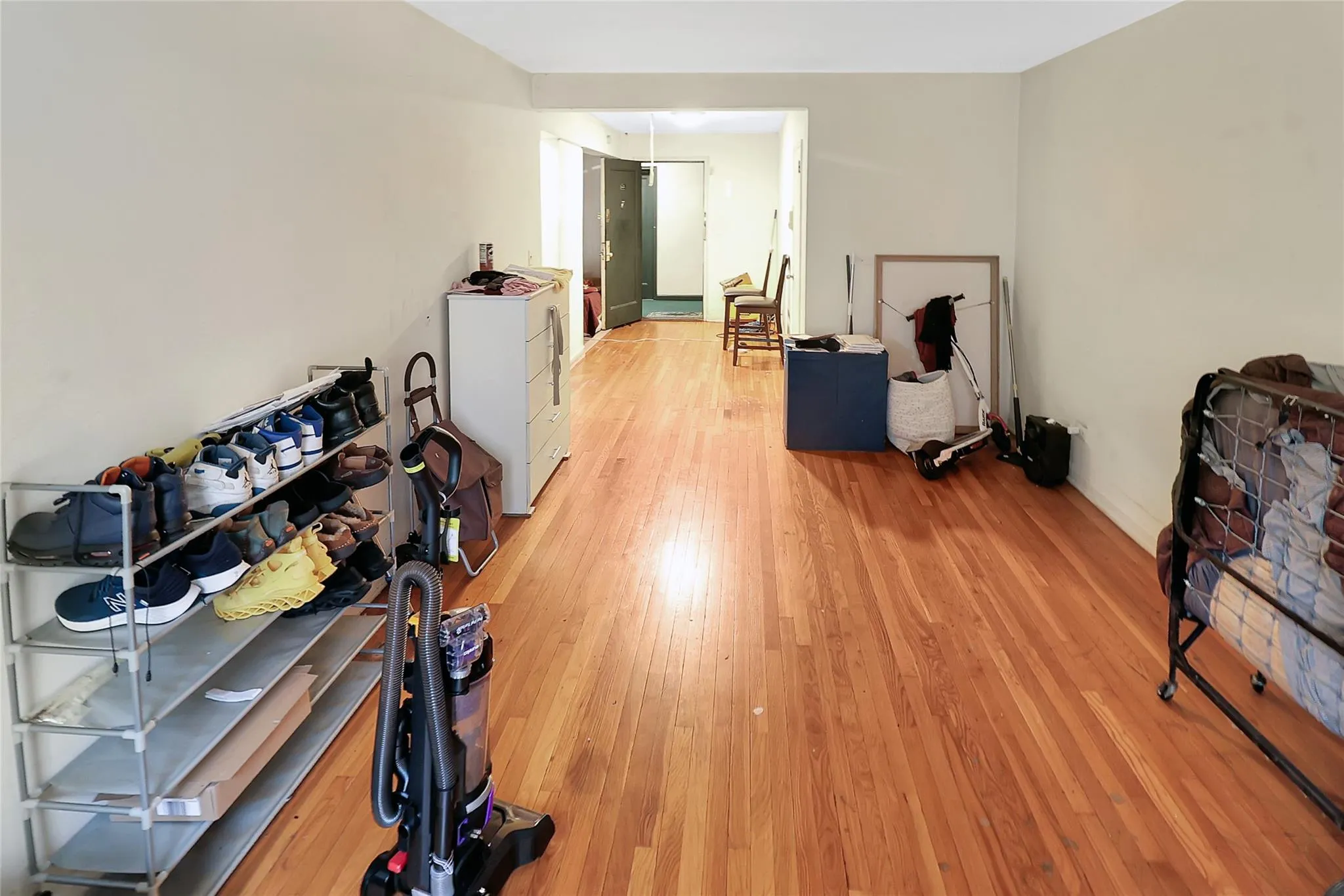 2105 Wallace Avenue, New York, NY, 1 Bedroom Bedrooms, 5 Rooms Rooms,1 BathroomBathrooms,Residential Sale,For Rent,Wallace,0,873766 2105 Wallace Avenue, New York, NY, 1 Bedroom Bedrooms, 5 Rooms Rooms,1 BathroomBathrooms,Residential Sale,For Rent,Wallace,0,873766