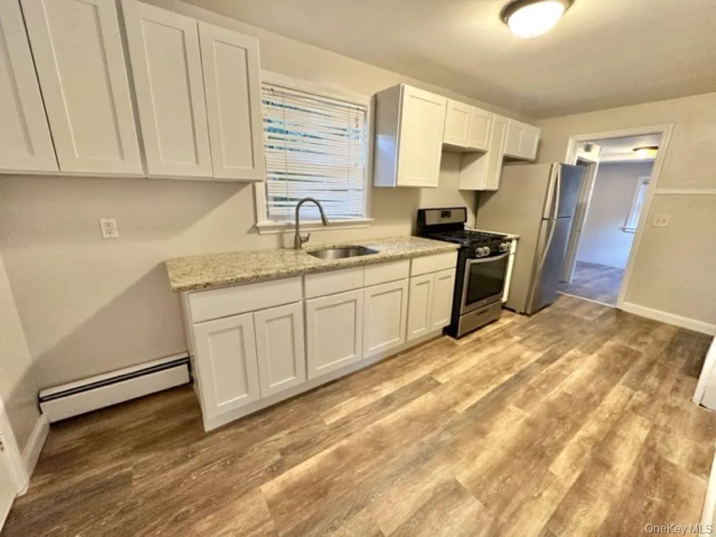 4 Riverview Avenue, New Windsor, NY, 2 Bedrooms Bedrooms, 3 Rooms Rooms,1 BathroomBathrooms,Residential Lease,Idx,Riverview,0,874411 4 Riverview Avenue, New Windsor, NY, 2 Bedrooms Bedrooms, 3 Rooms Rooms,1 BathroomBathrooms,Residential Lease,Idx,Riverview,0,874411