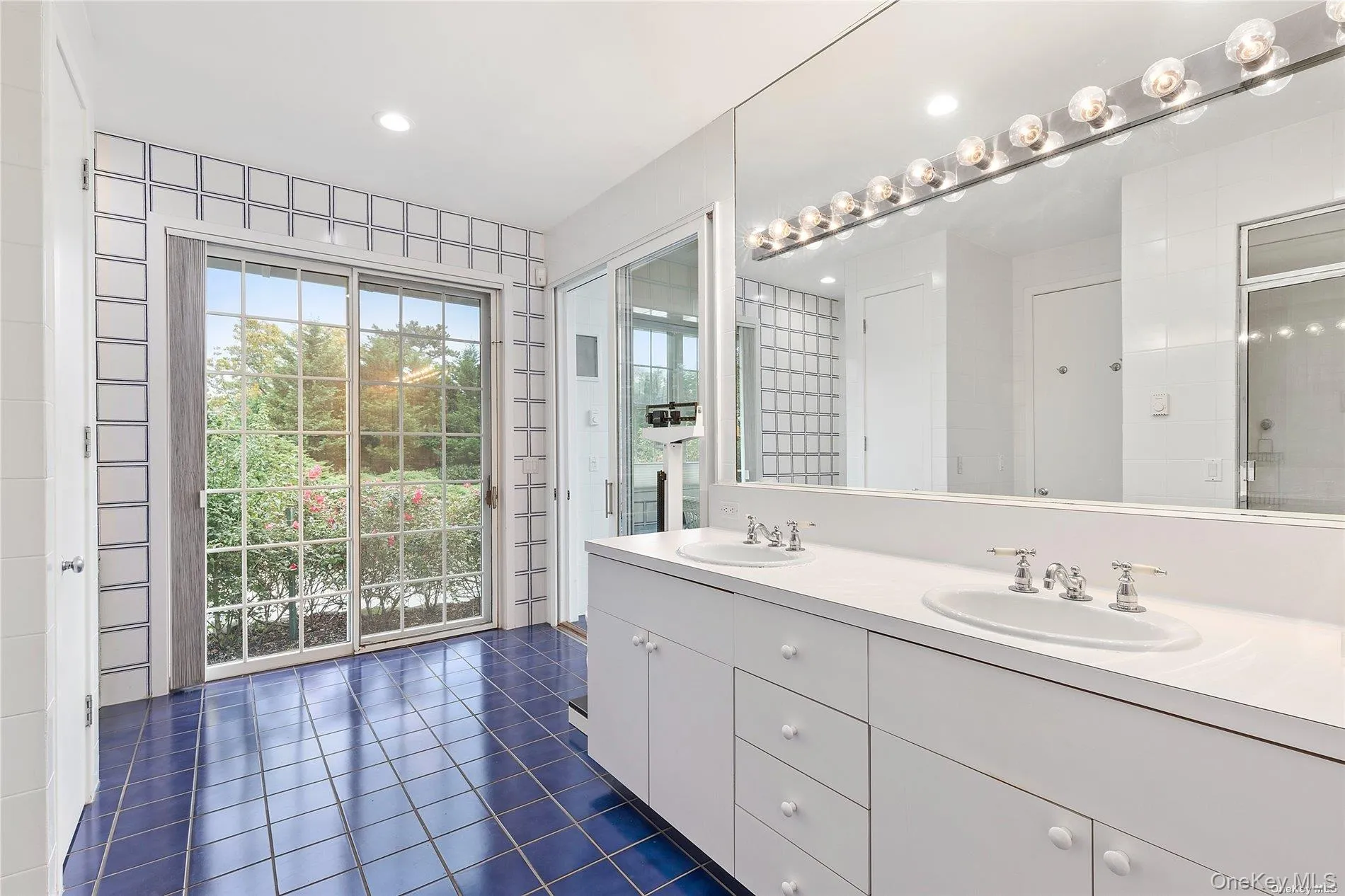 22 Bayfield Lane, Southampton, NY, 6 Bedrooms Bedrooms, 12 Rooms Rooms,4 BathroomsBathrooms,Residential,For Rent,Bayfield,0,874422 22 Bayfield Lane, Southampton, NY, 6 Bedrooms Bedrooms, 12 Rooms Rooms,4 BathroomsBathrooms,Residential,For Rent,Bayfield,0,874422