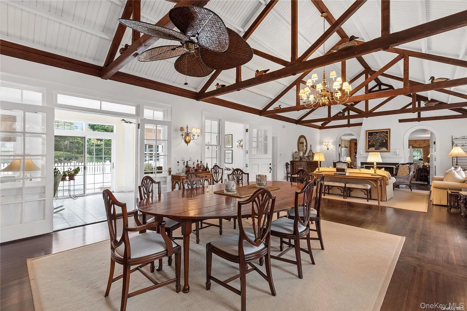 22 Bayfield Lane, Southampton, NY, 6 Bedrooms Bedrooms, 12 Rooms Rooms,4 BathroomsBathrooms,Residential,For Rent,Bayfield,0,874422 22 Bayfield Lane, Southampton, NY, 6 Bedrooms Bedrooms, 12 Rooms Rooms,4 BathroomsBathrooms,Residential,For Rent,Bayfield,0,874422
