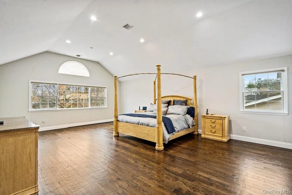 1 Fairway Drive, Oyster Bay, NY, 4 Bedrooms Bedrooms, 8 Rooms Rooms,3 BathroomsBathrooms,Residential,For Rent,Fairway,0,874515 1 Fairway Drive, Oyster Bay, NY, 4 Bedrooms Bedrooms, 8 Rooms Rooms,3 BathroomsBathrooms,Residential,For Rent,Fairway,0,874515