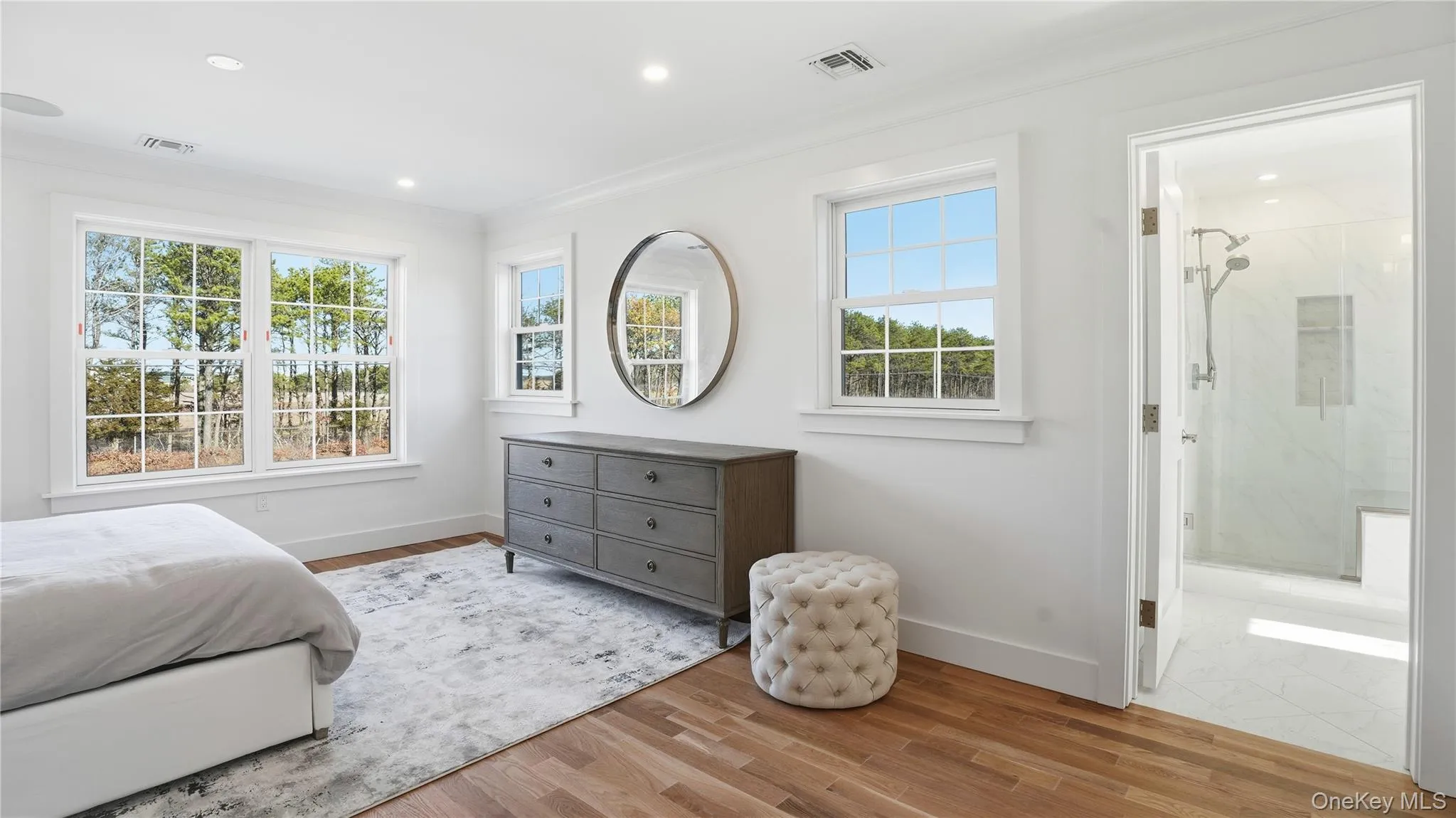 1001 West Loop Drive, Southampton, NY, 2 Bedrooms Bedrooms, 7 Rooms Rooms,2 BathroomsBathrooms,Residential,For Rent,West Loop,0,874591 1001 West Loop Drive, Southampton, NY, 2 Bedrooms Bedrooms, 7 Rooms Rooms,2 BathroomsBathrooms,Residential,For Rent,West Loop,0,874591